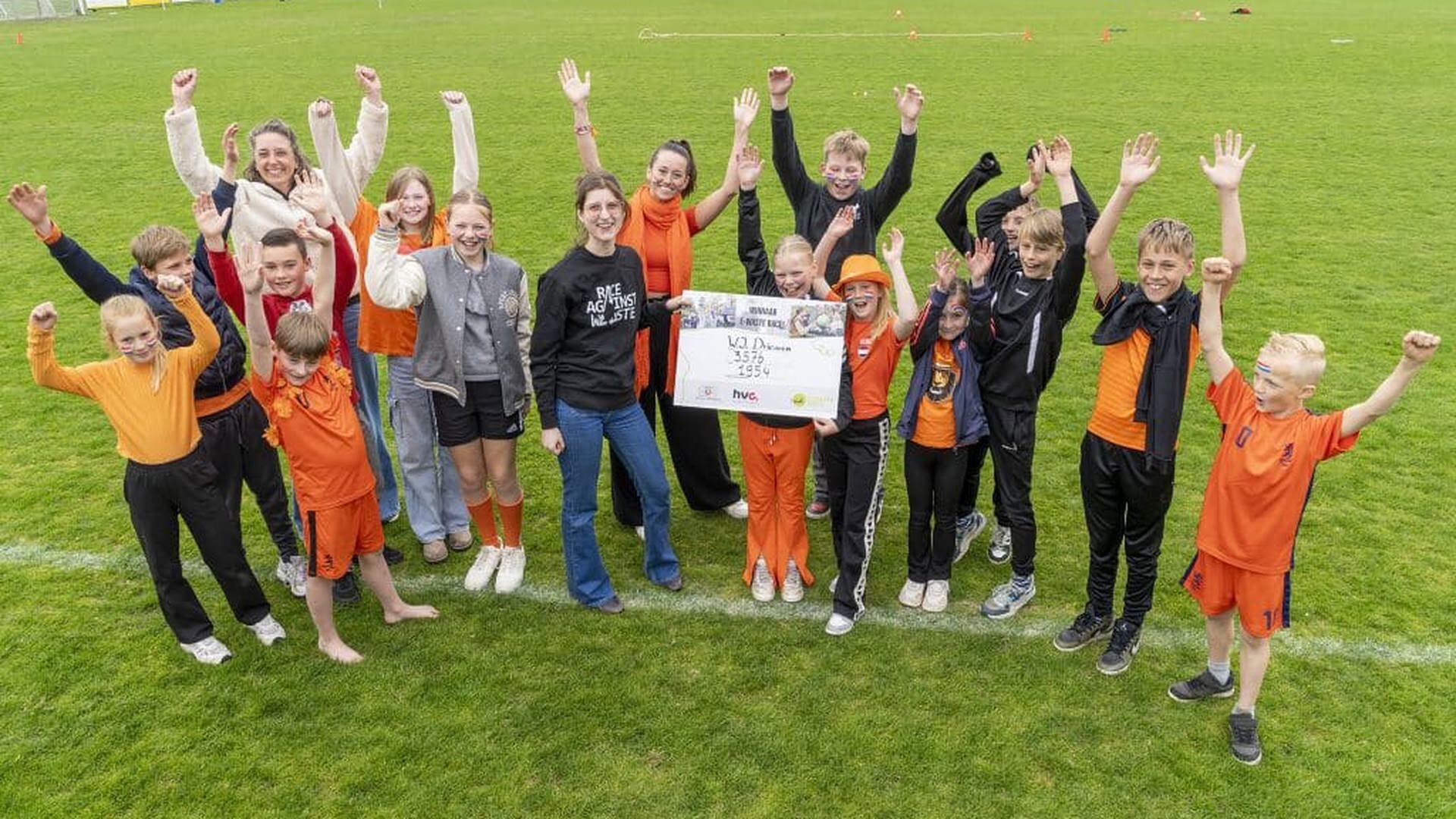 Basisschool Grootschermer wint E-waste Race