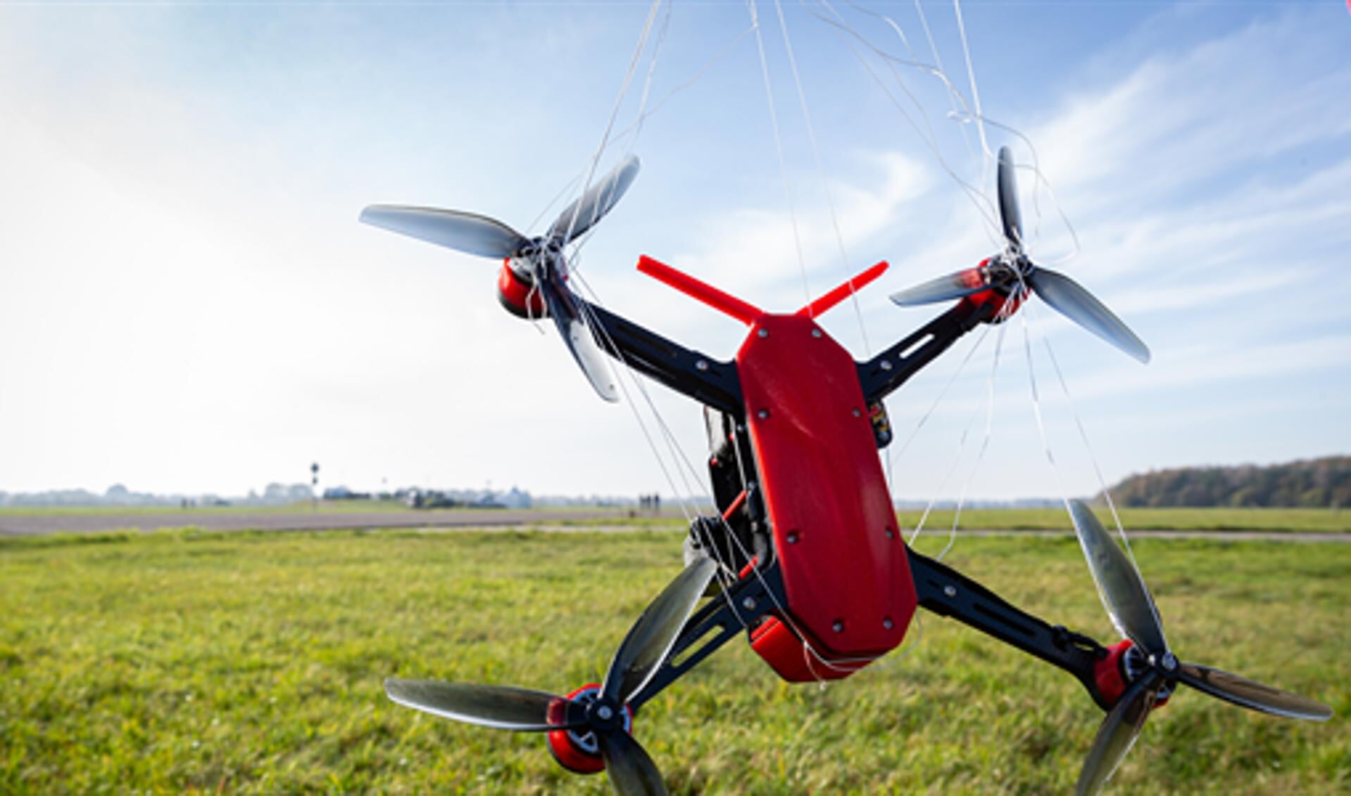 NAVO oefent met drones op De Peel