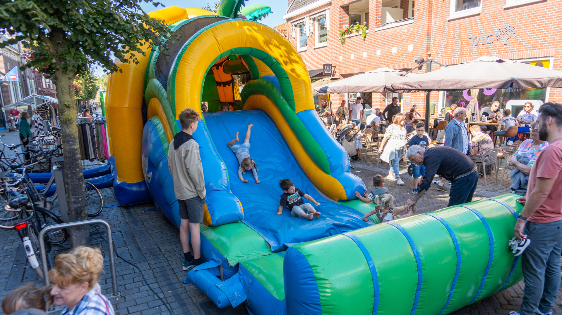 Springen--sporten-en-dansen-in-het-centrum