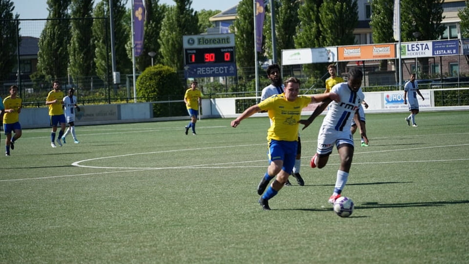 Floreant blijft ongeslagen