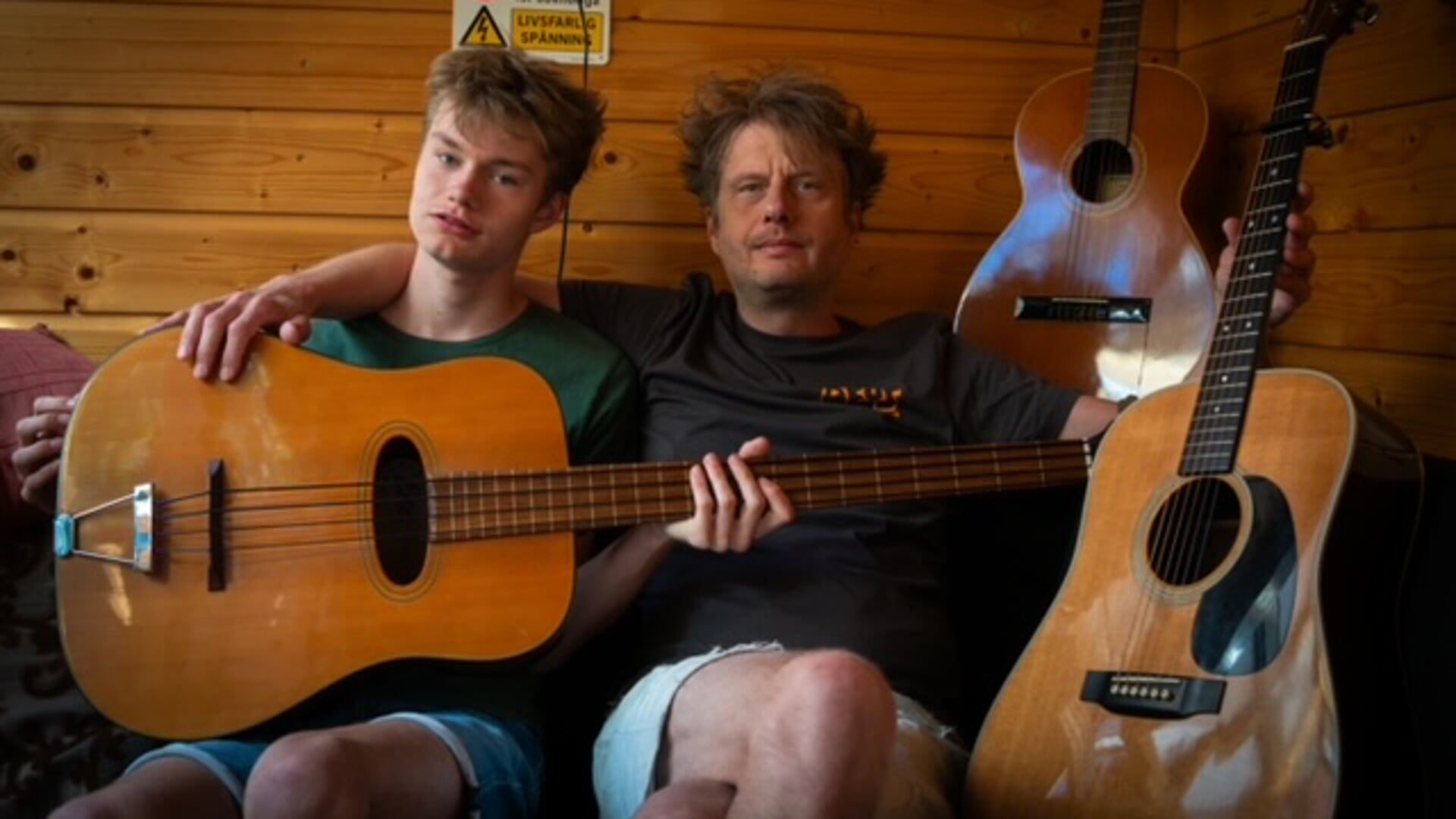 Huiskamerconcert in Ezinge met vader en zoon Van der Linde
