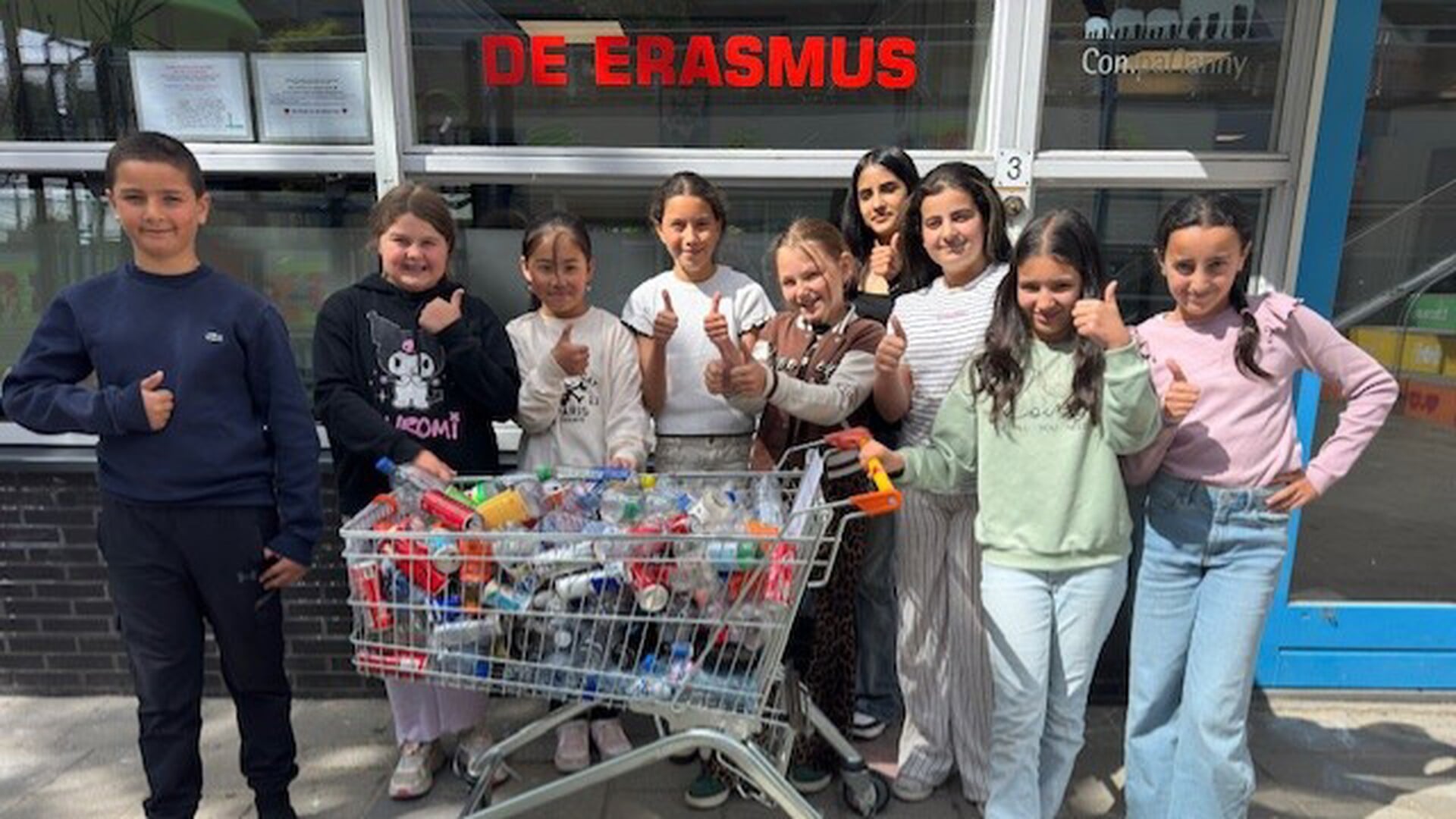 Leerlingen OBS De Erasmus helpen kinderen in nood