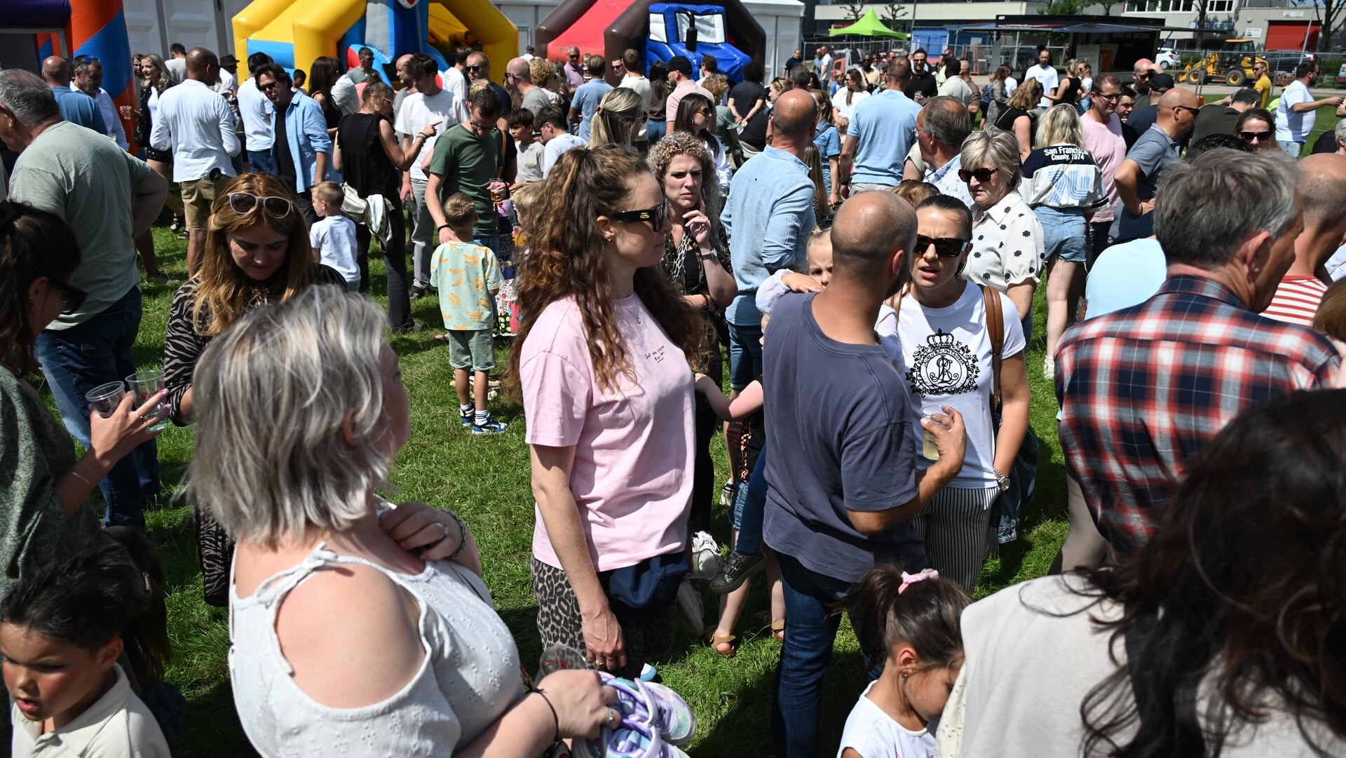 Feestweek Zwanenburg-Halfweg druk bezocht