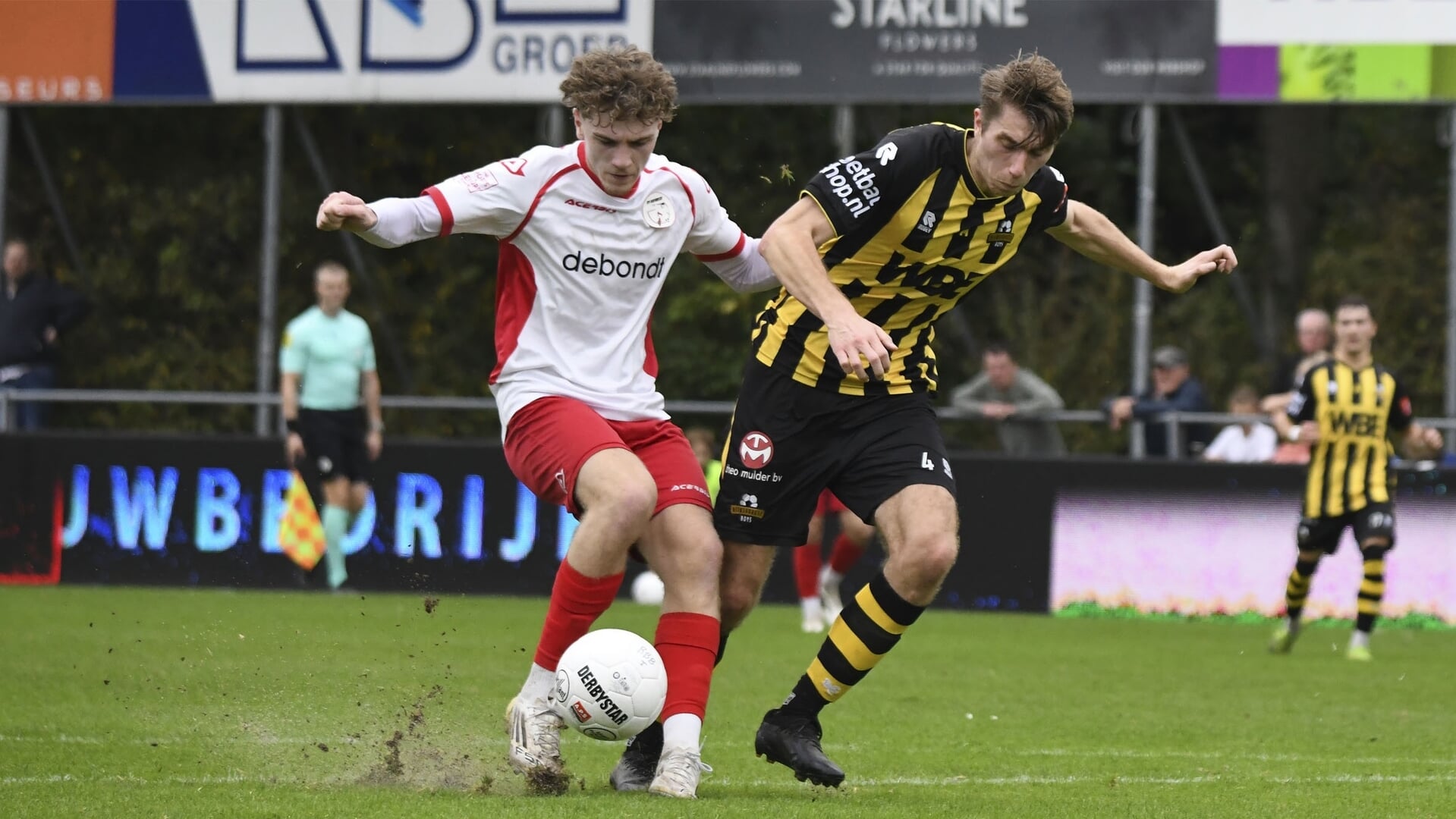 Barendrecht gaat in Rijnsburg kansloos onderuit: 5-1