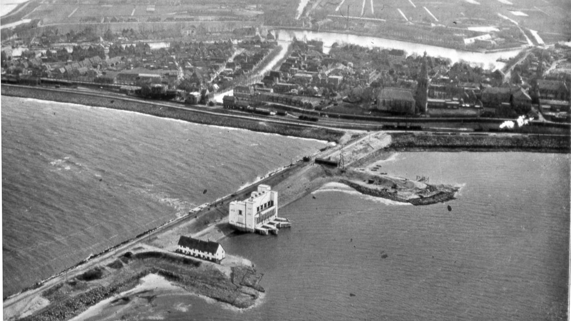 Eerste wereldburger geboren in Wieringermeer
