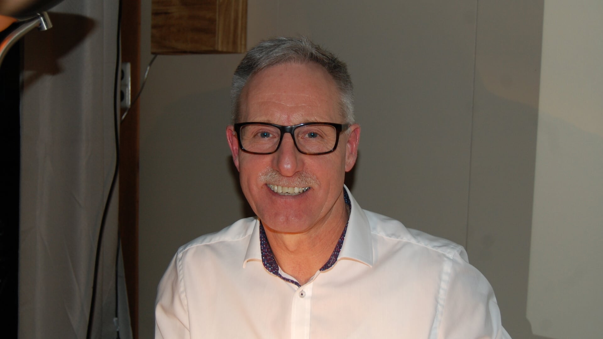Lezing Henk Nijkeuter in dorpshuis Valthe