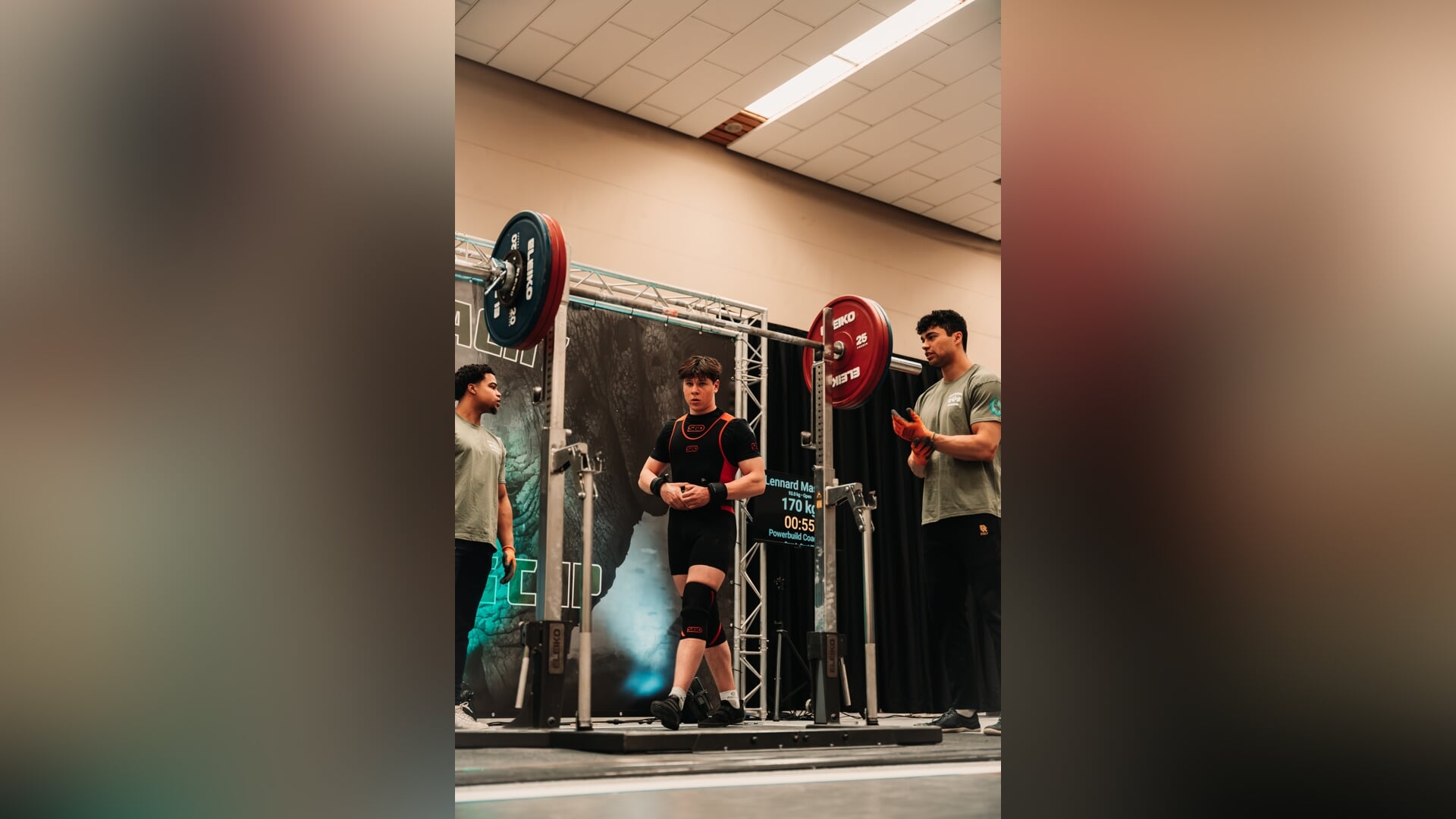 Lennard (17) uit Heiloo vierde op NK Powerliften