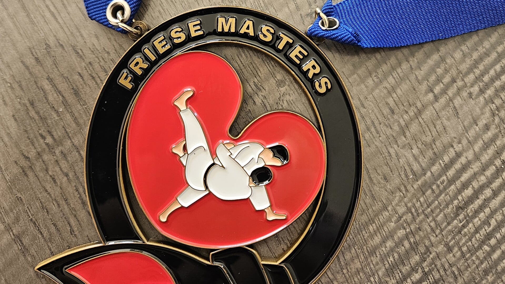 Judoka Tymen Huitema uit Jutryp wint zilveren medaille tijdens Friese Masters