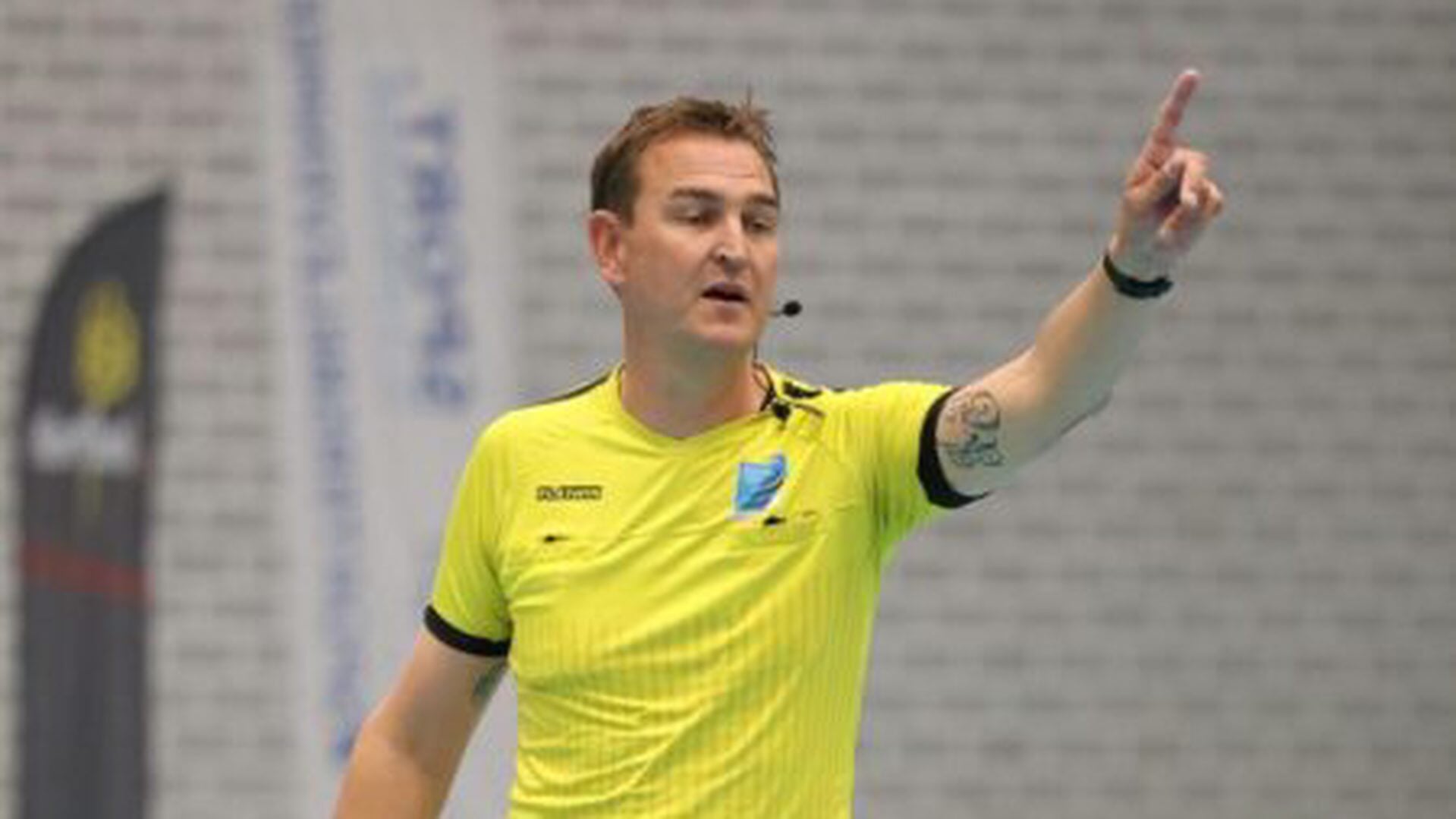 Arbiter Joeri Kok actief op EK U21