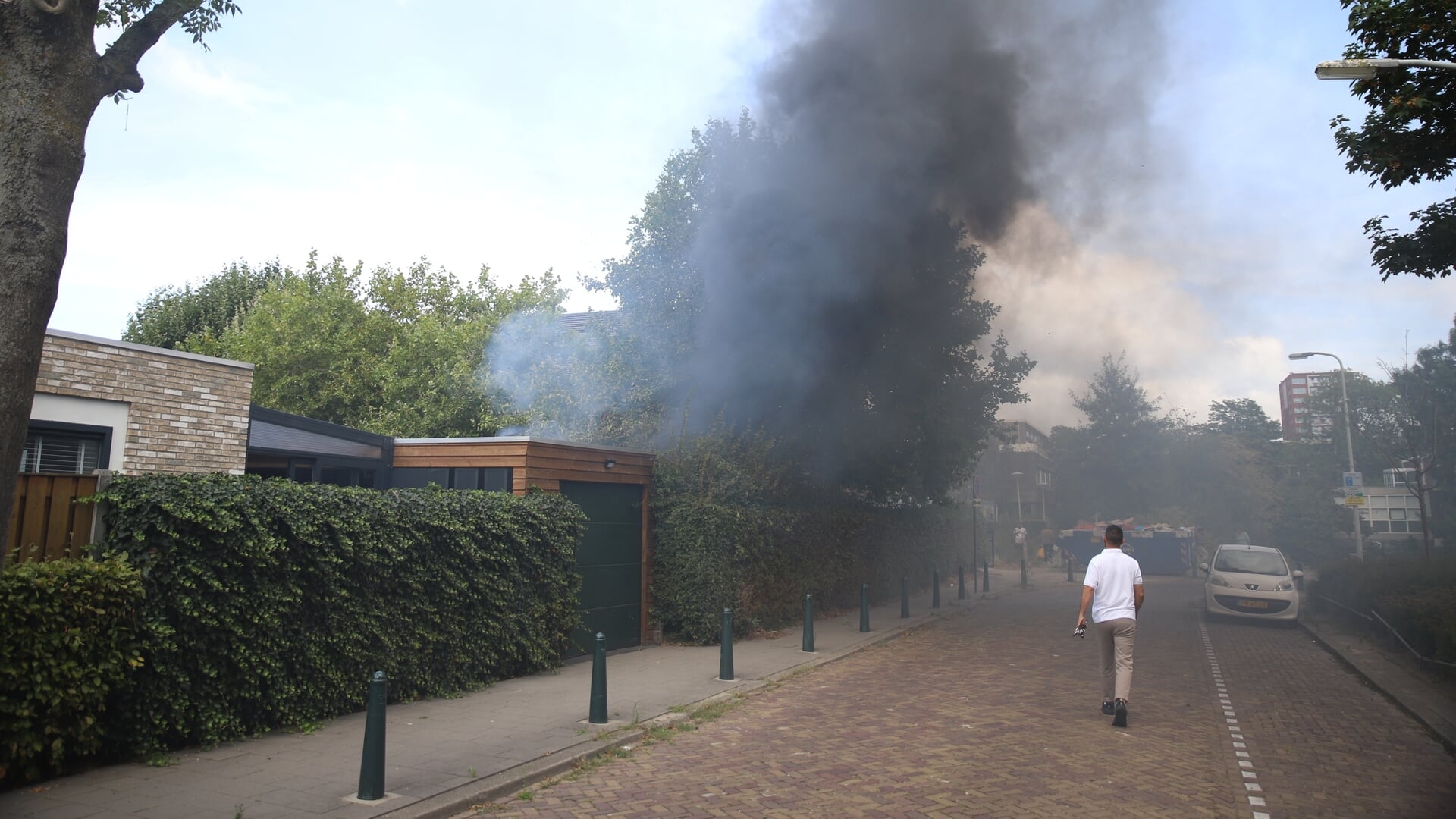 Speeltoestel gaat in vlammen op in Den Haag
