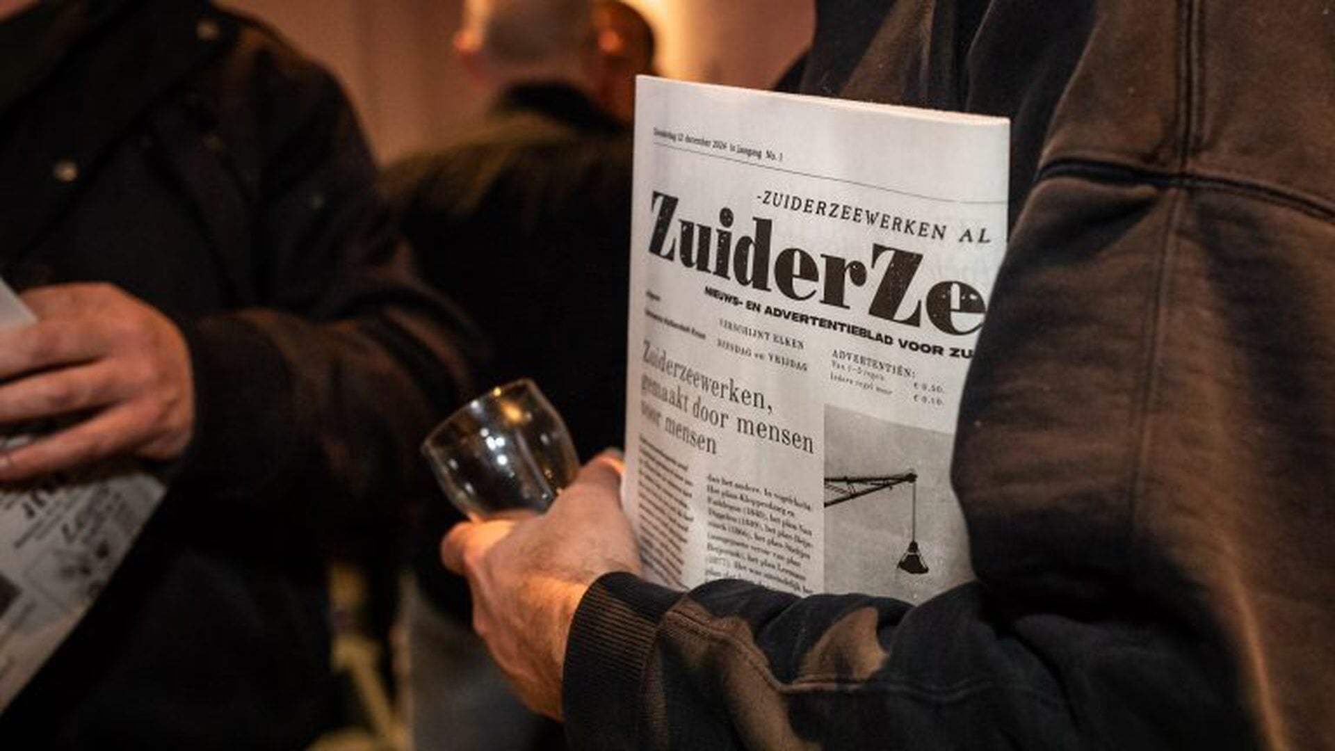 Tweede ZuiderZeeCafé in Kolhorn met presentatie van tweede editie ZuiderZeecourant