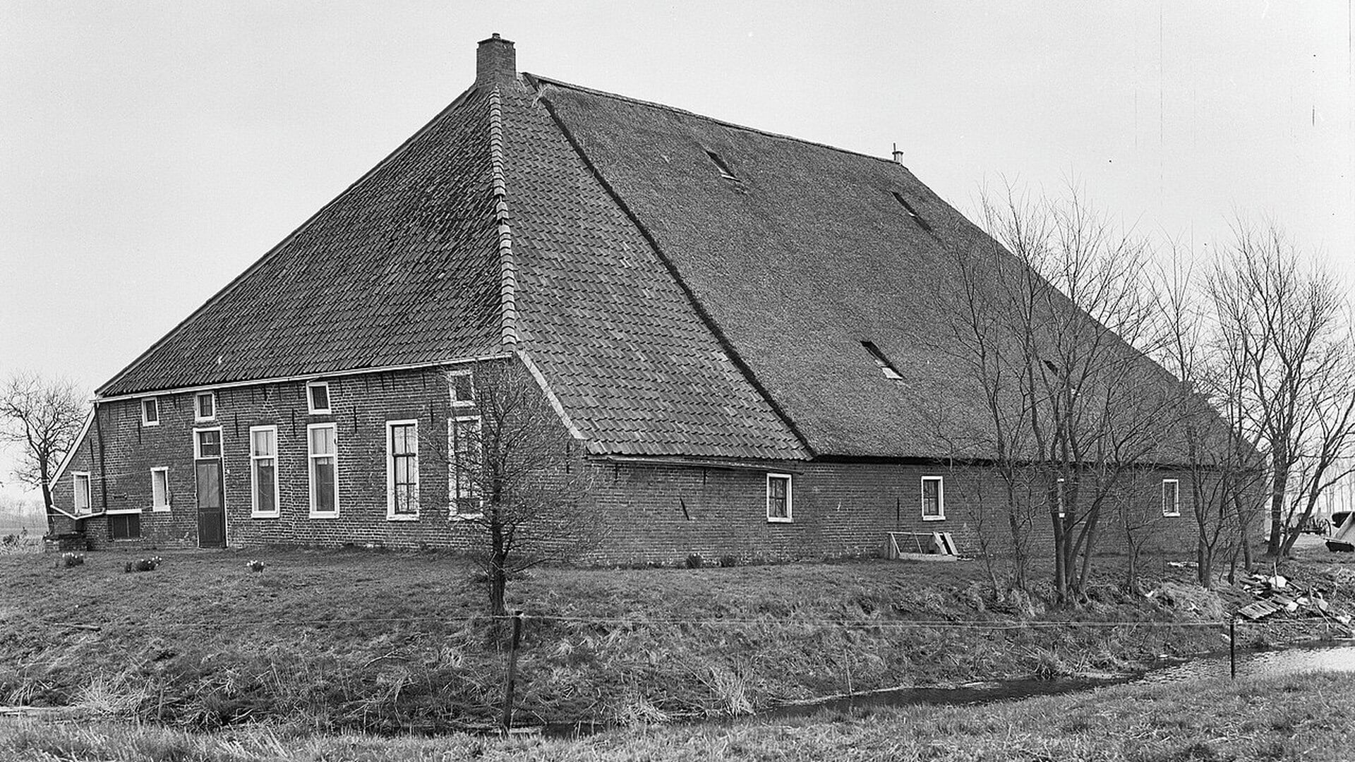 Perceel van Saaksumborg bij Eenrum overgedragen aan Het Groninger Landschap