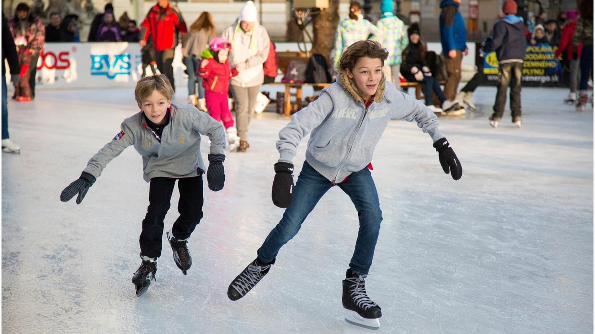 Jeugdschaatslessen IJsclub Bamestra starten 25 oktober