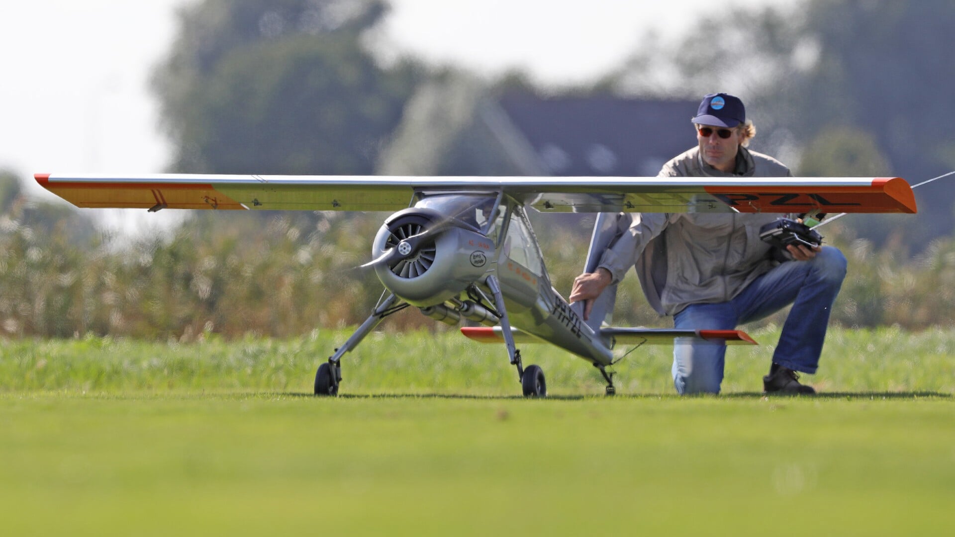 Van straaljager tot zwever: al bijna een halve eeuw modelvliegen in Katwoude
