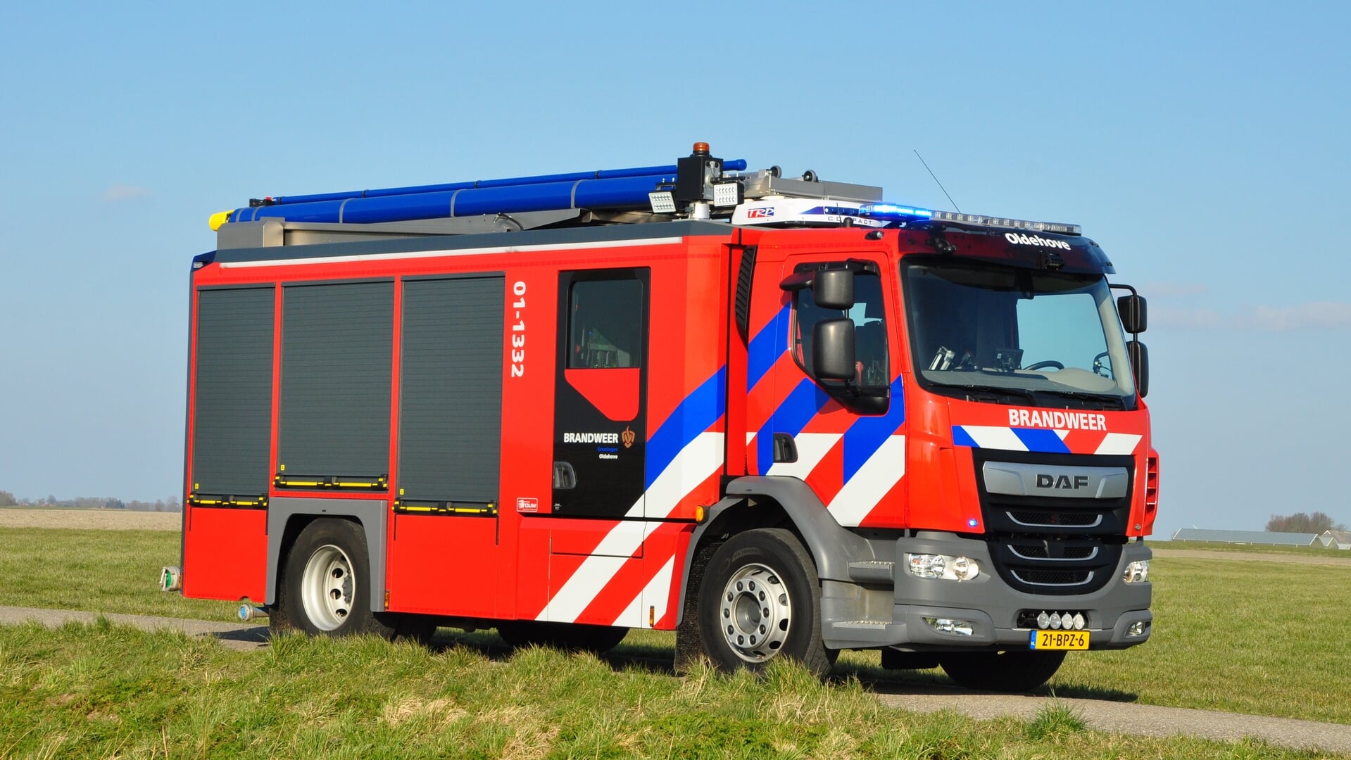 Brandweer rukt uit voor schuur in Den Andel - Nieuws uit Noord-Groningen