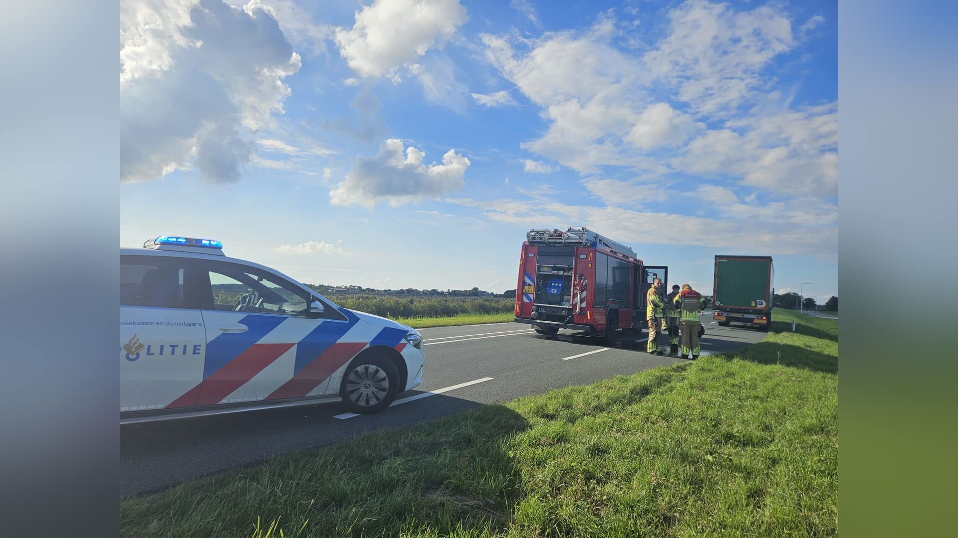 Vrachtwagen vat vlam op N248 in Schagerbrug