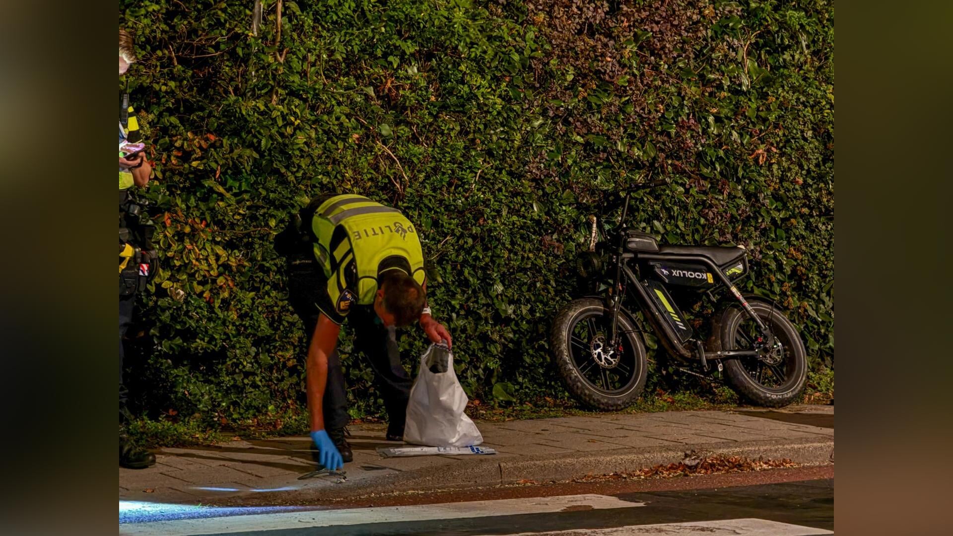 Automobilist vlucht na aanrijding met fatbike aan Simon Koopmanstraat in Wervershoof