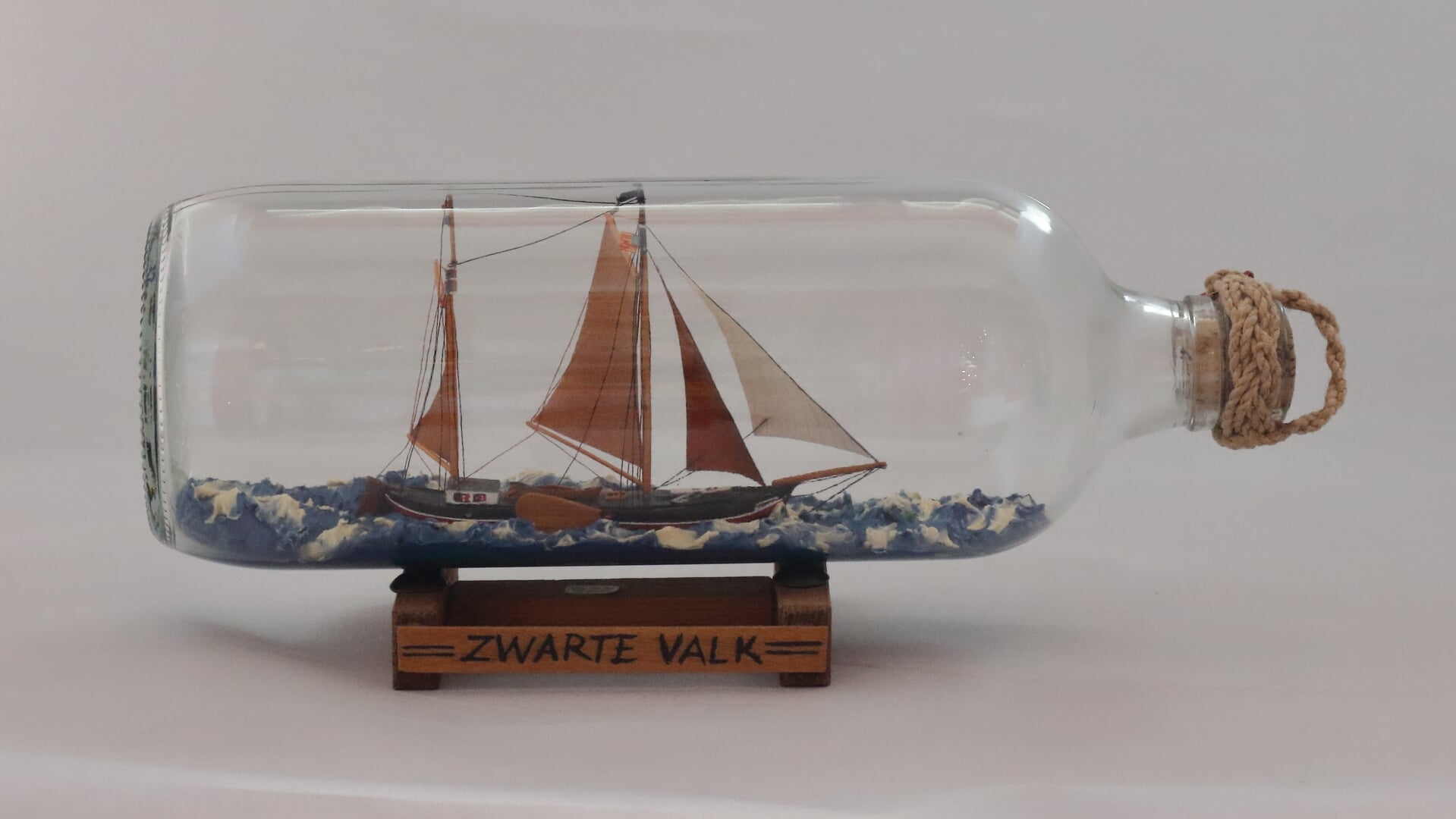 Expositie ‘Klippers geflest’ bij Flessenscheepjesmuseum