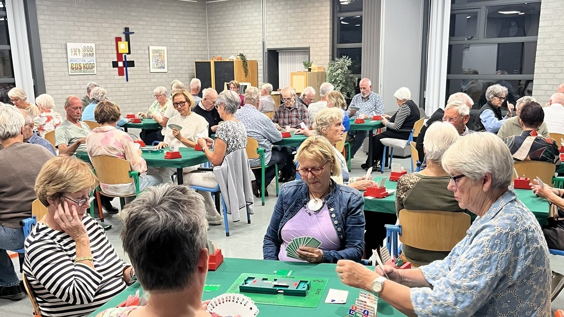 Kaartspel dat hersenen én harten verbindt: “Onze toekomst verzekerd”