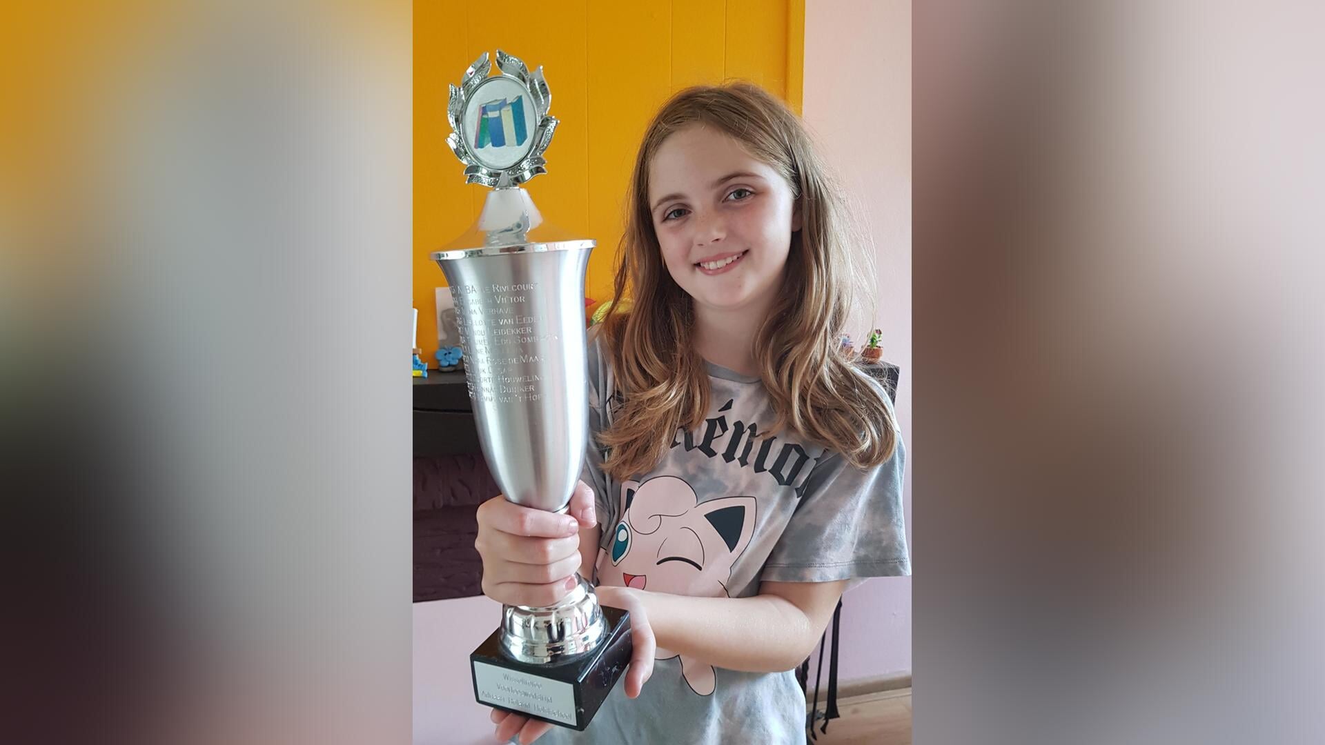 Vesper Tijm wint voorleeswedstrijd op ARH-school