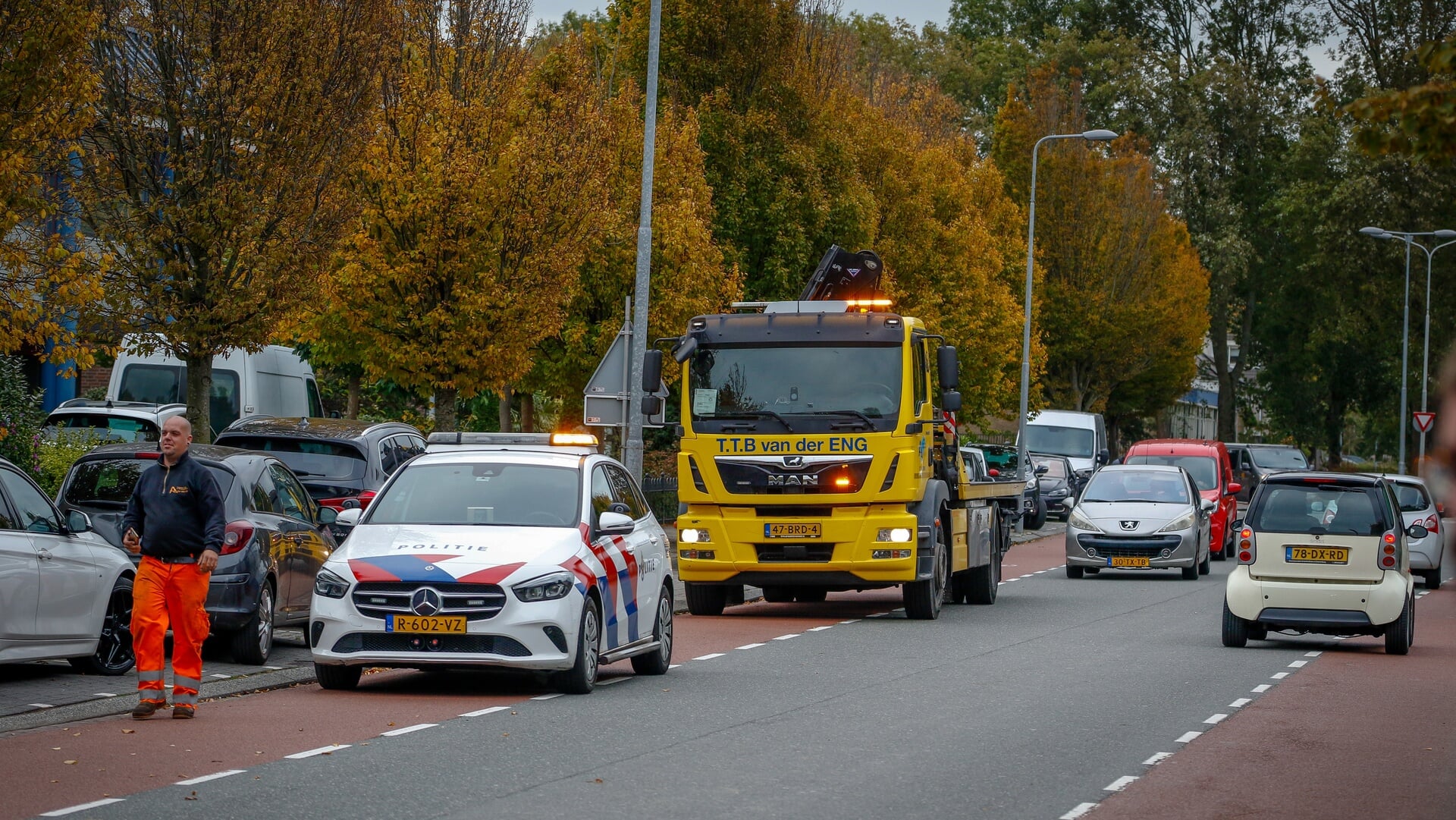 Automobilist aangehouden voor rijden onder invloed en zonder rijbewijs na ongeluk aan Laan van Assum
