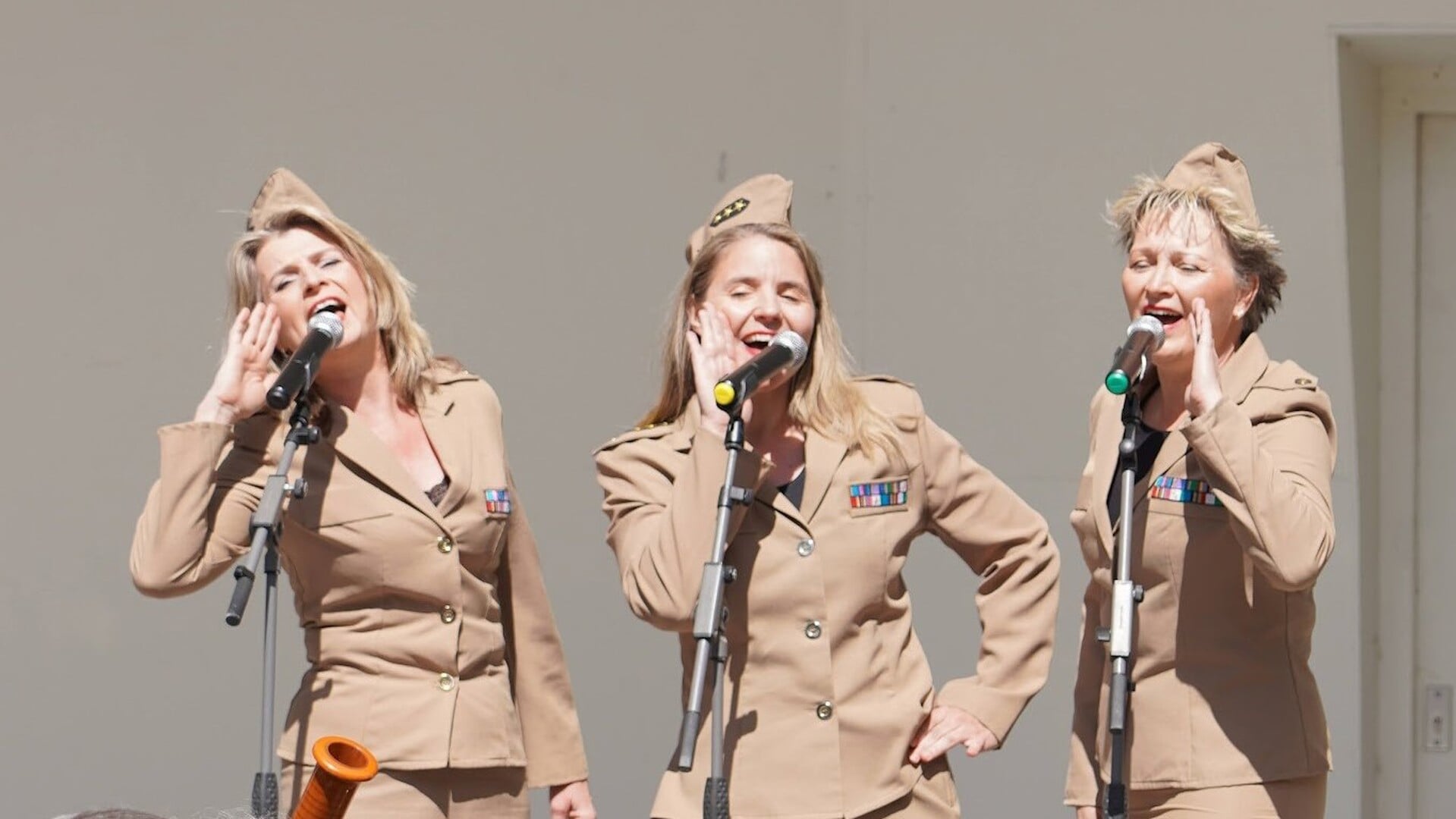 Eensgezindheid en Starsisters in Witte Kerk Heiloo