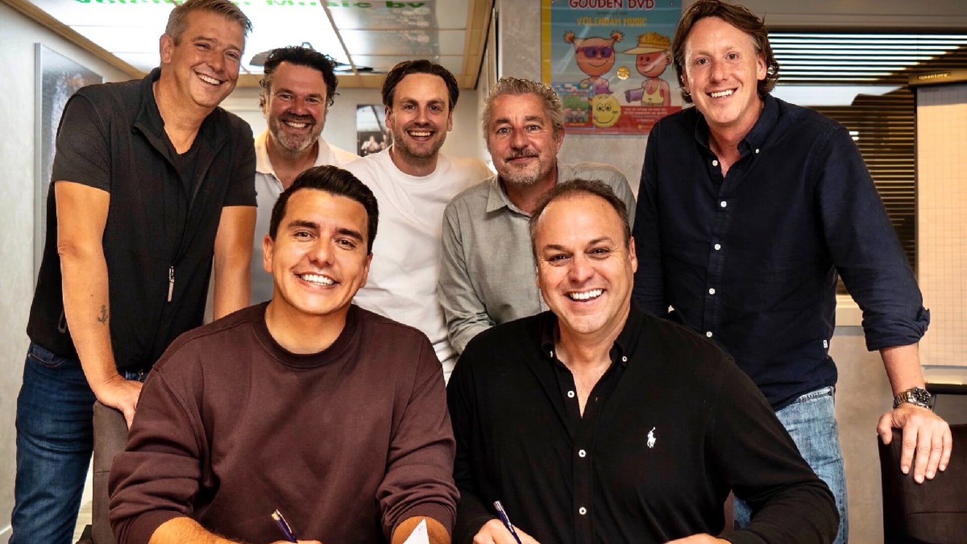 Frans Bauer aan de slag bij Volendams platenlabel: ‘Ontzettend trots’