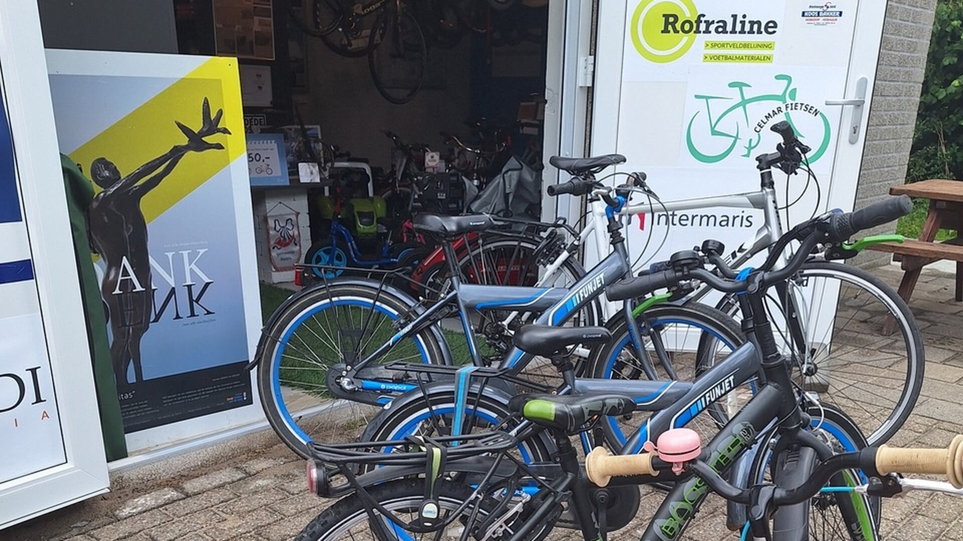 Actie in Purmerend: ‘Ieder kind heeft een fiets nodig om naar school te gaan’