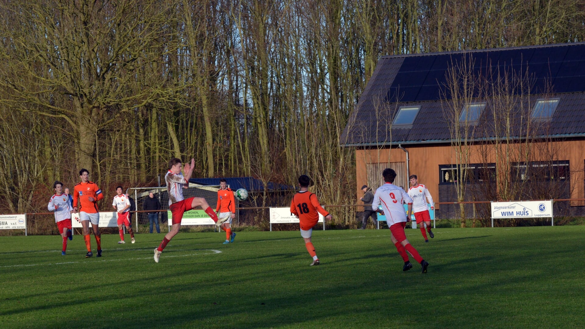 De Fivel heeft geen enkele moeite met Ezinge (5-1)