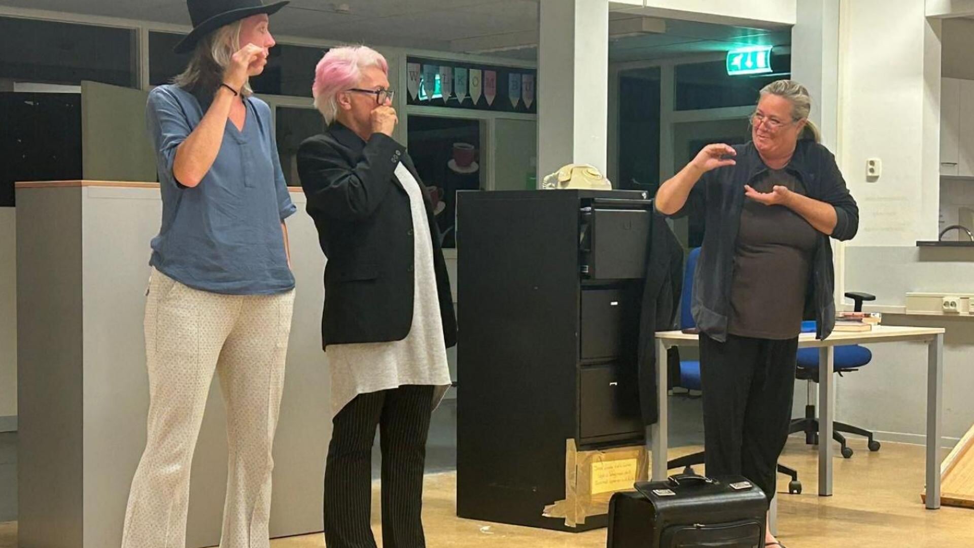 Edamse toneelgroep speelt voorstelling ‘Metamorphose’