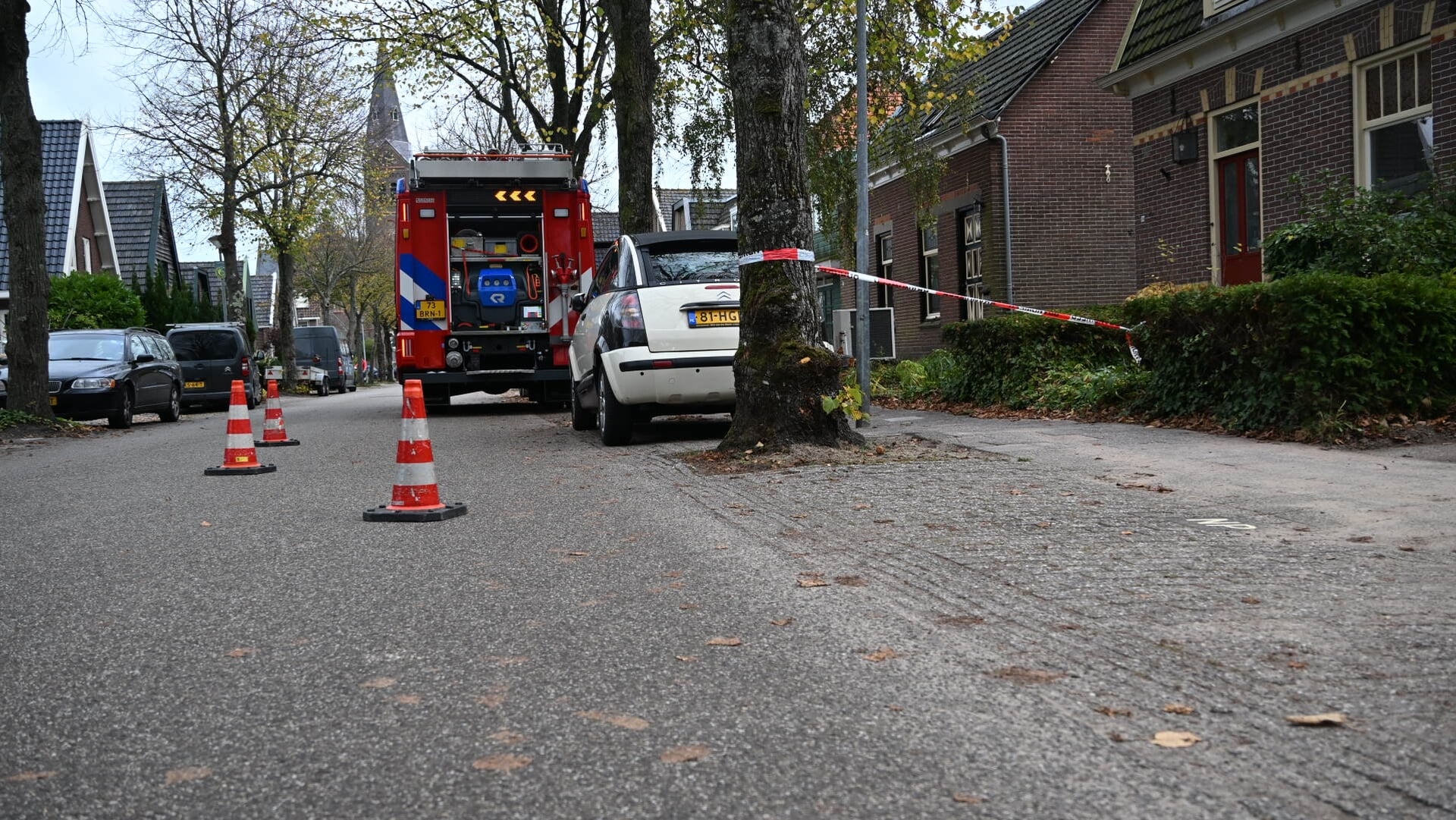 Gaslekkage tijdens werkzaamheden in tuin aan Kerkweg in Limmen
