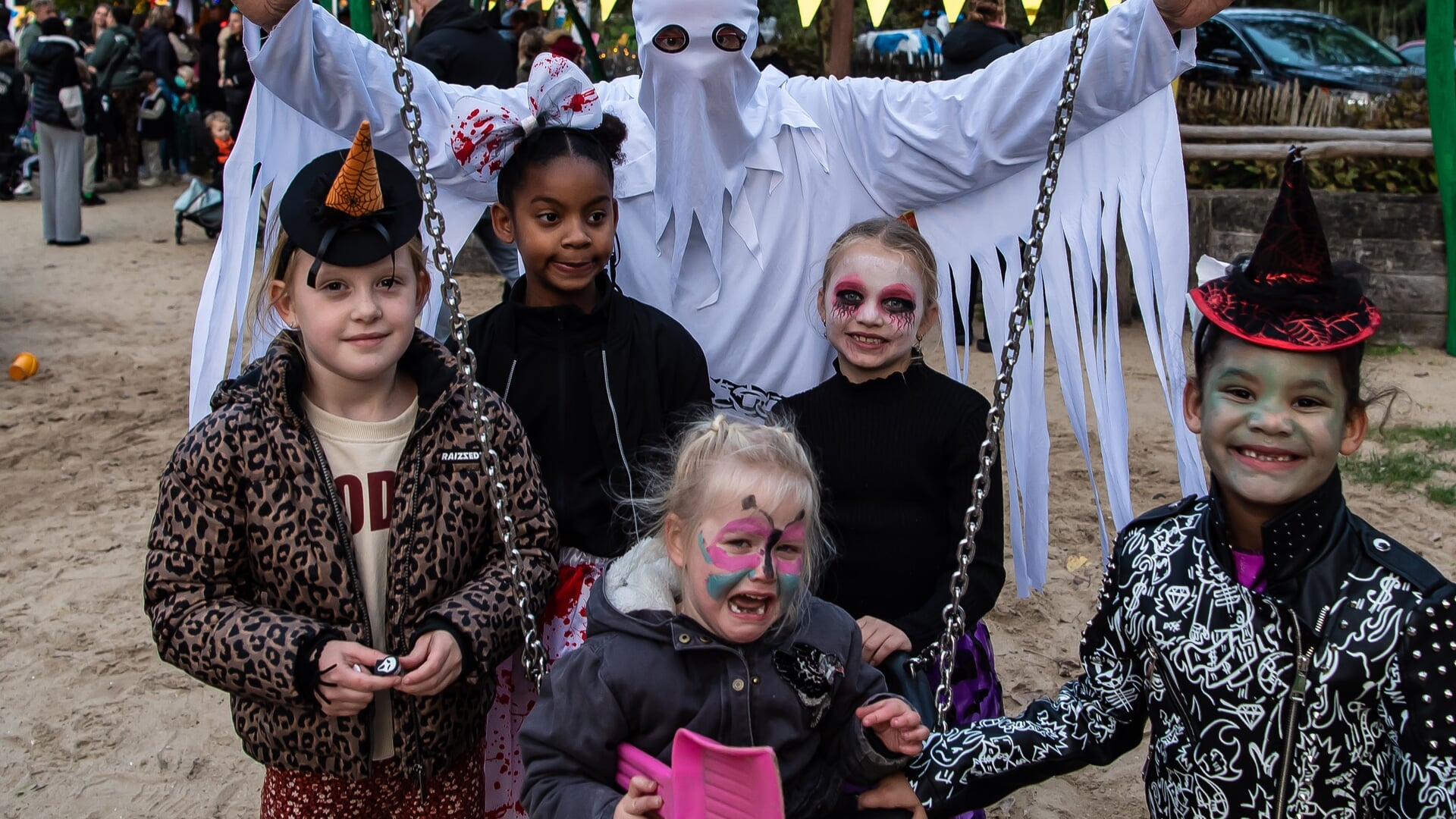 Geslaagd Halloweenfeest bij De Speelkraam