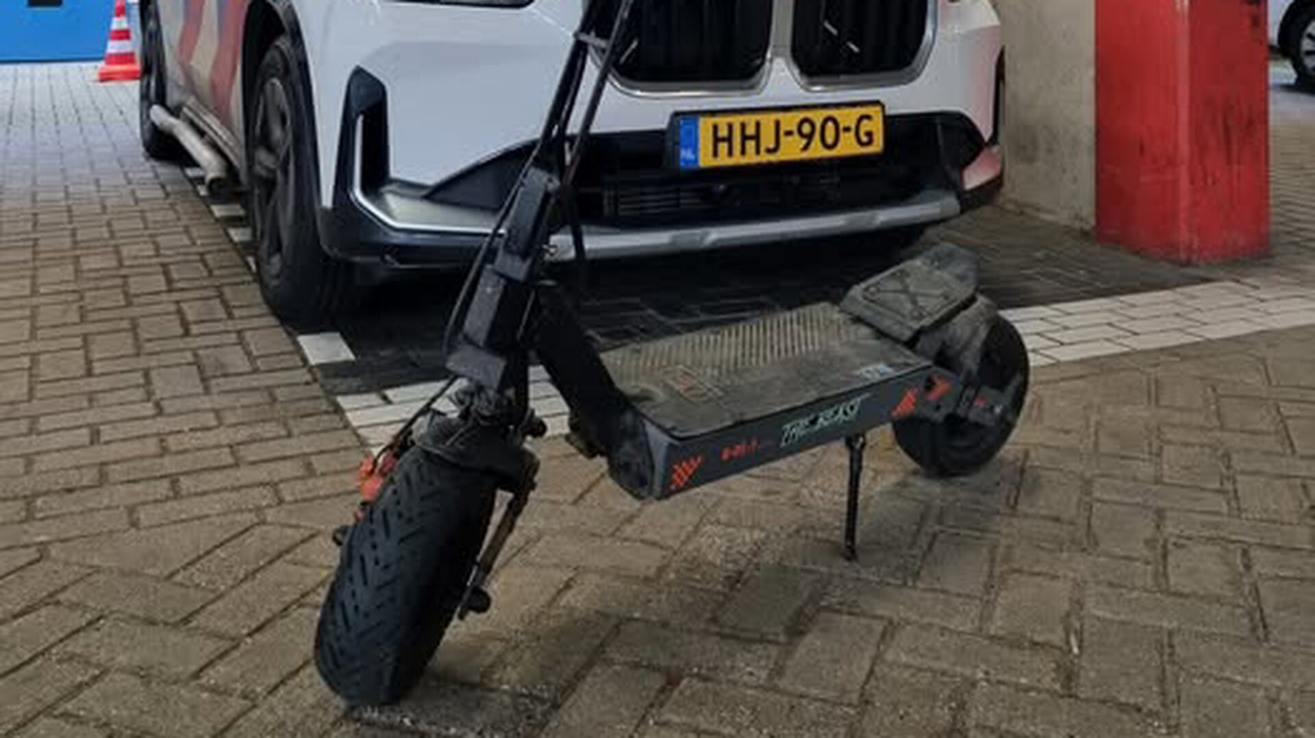 E-step die 87 km/u haalt in beslag genomen bij schoolcontrole Maasland