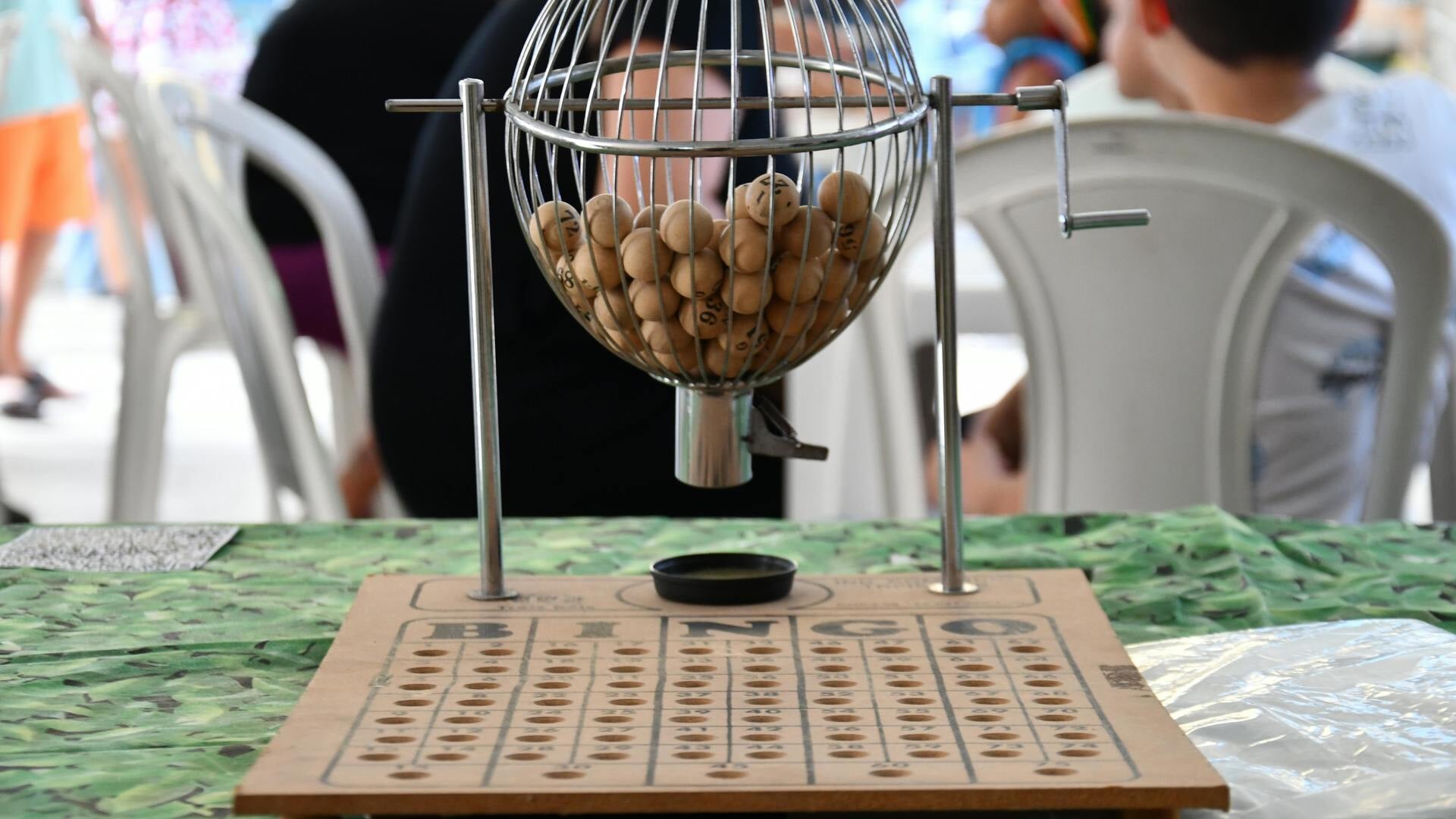 Bingo van de Zonnebloem in het Dorpshuis van Onderdijk