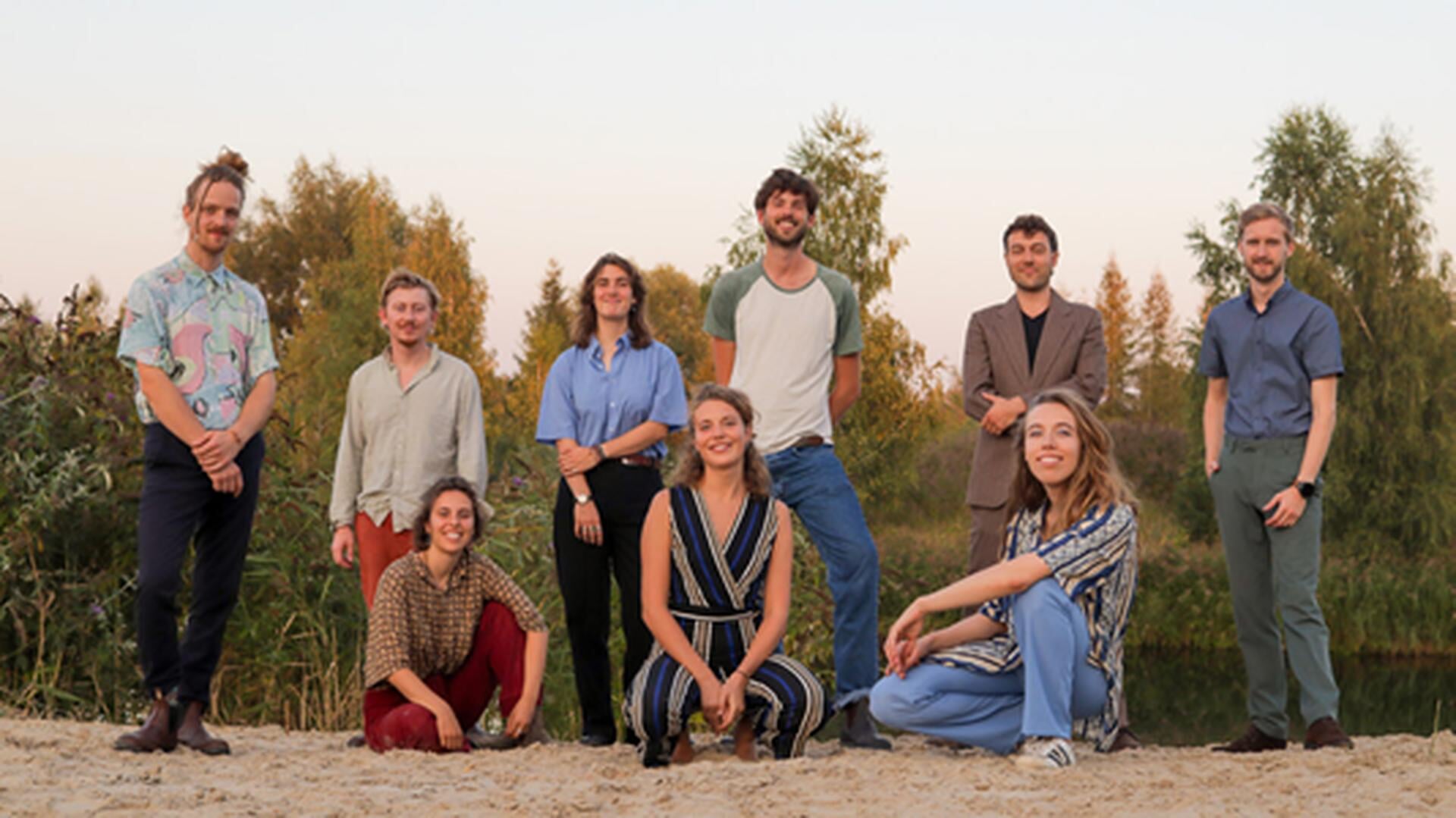 The Amsterdam Balkan Collective speelt tijdens Zondagmiddagpodium