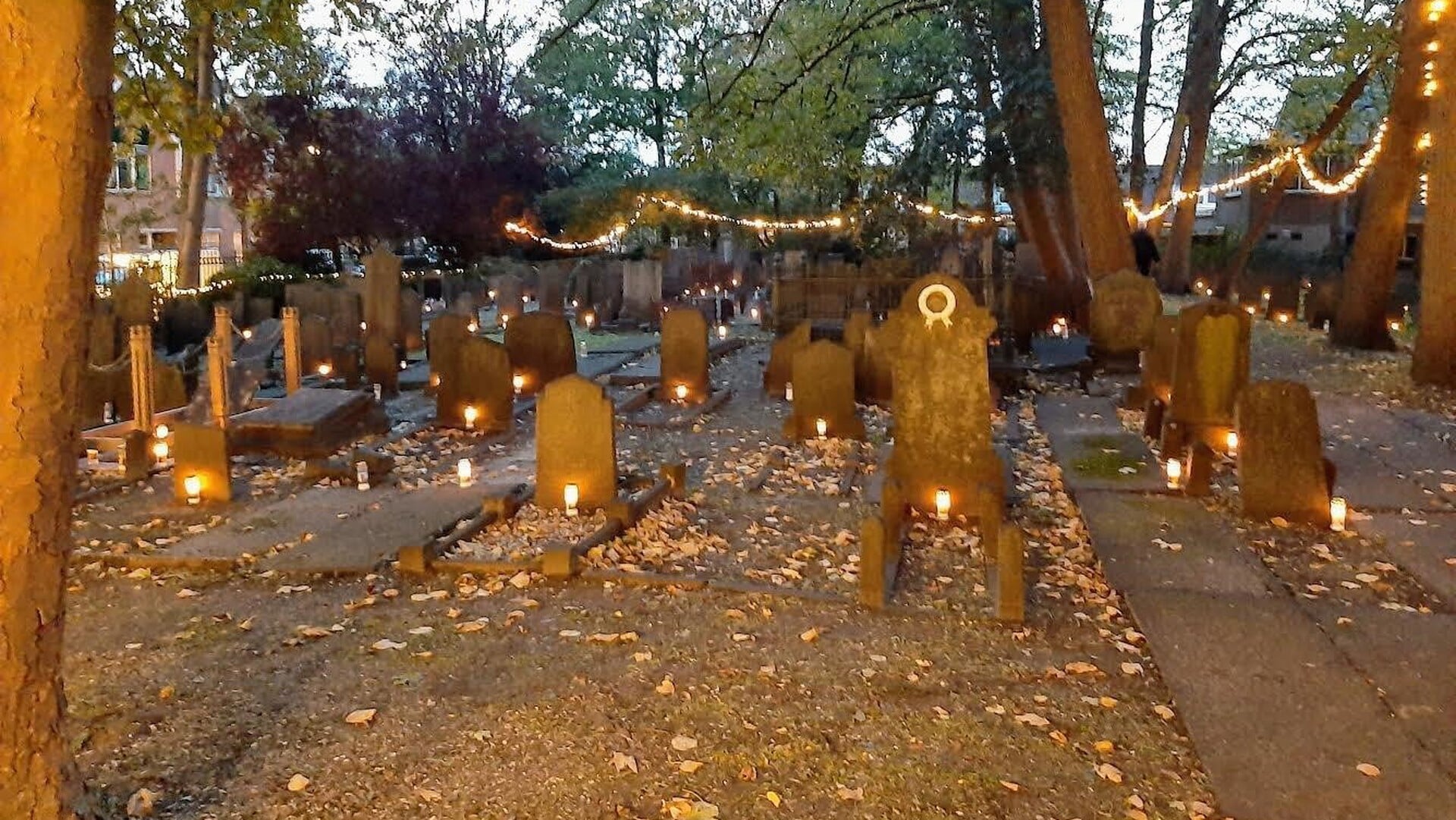 Lichtjesavond en wensconcert op Allerzielen bij Kogerkerk
