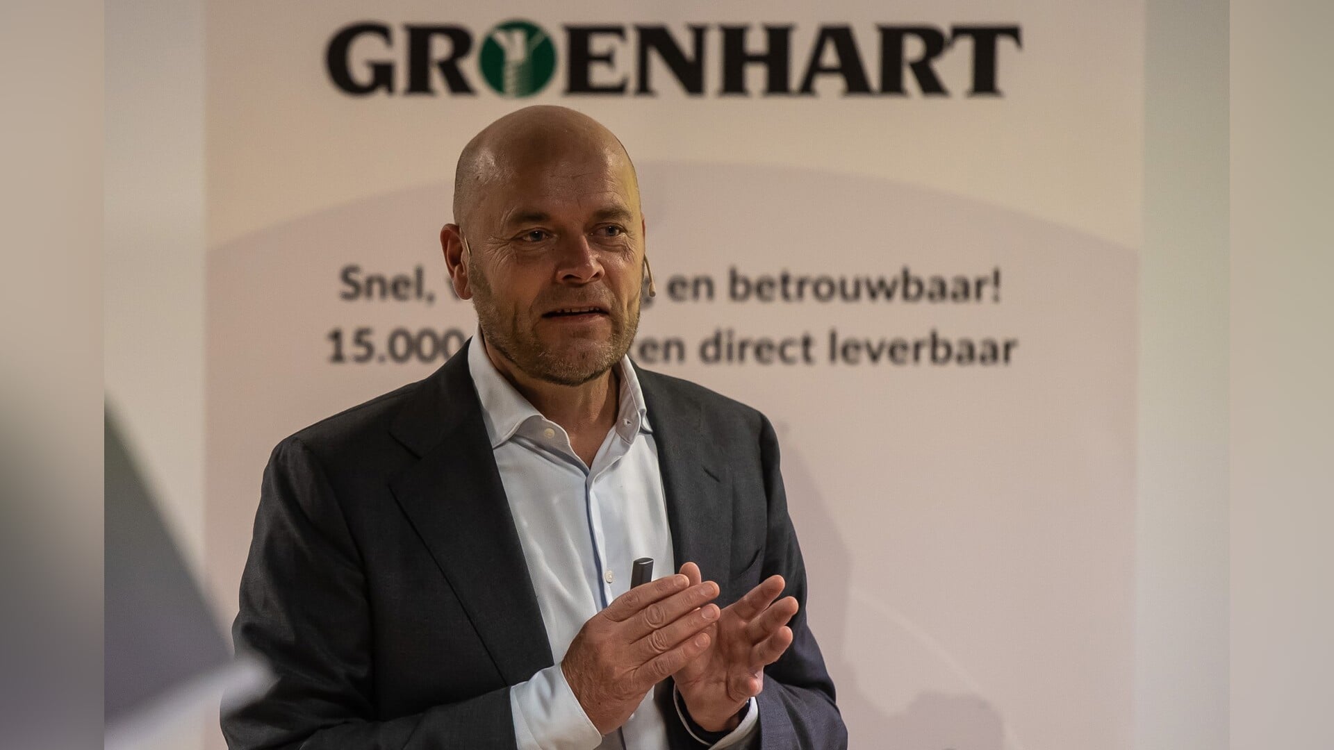 Mathijs Bouman geeft sponsors Stichting Vrienden voor Purmerend kraakheldere analyse van stand van N
