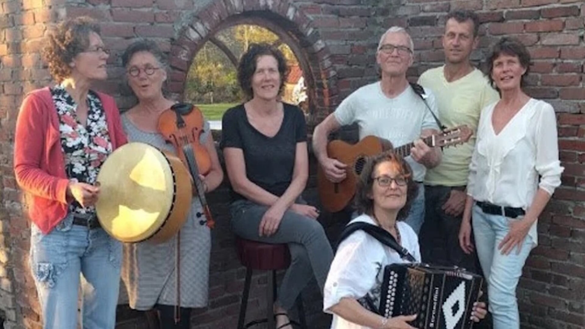 De Blauwe Lotus tijdens Zondagmiddag Live!