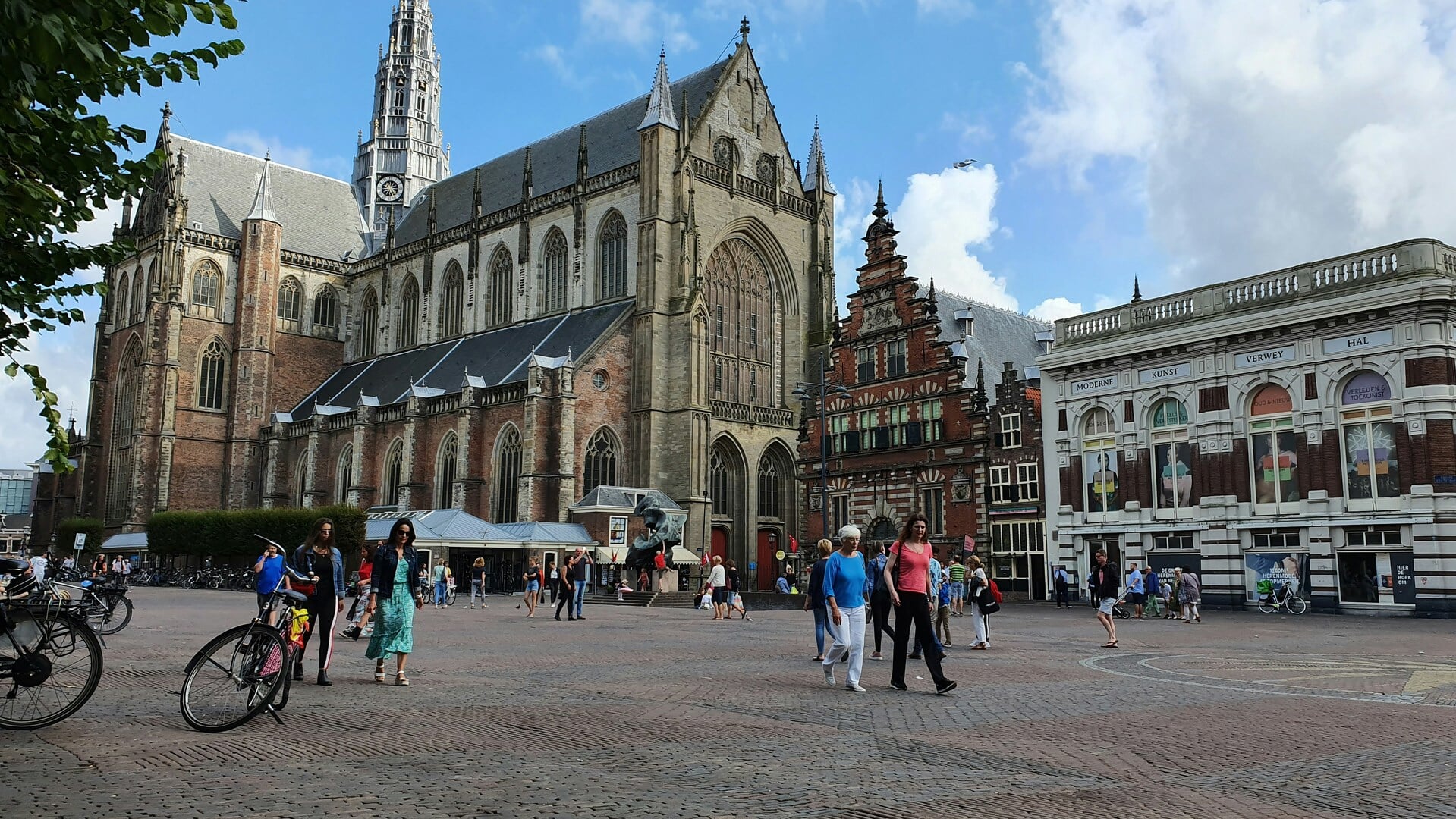 Grote of St.-Bavokerk wordt markthal op Groene Zaterdag