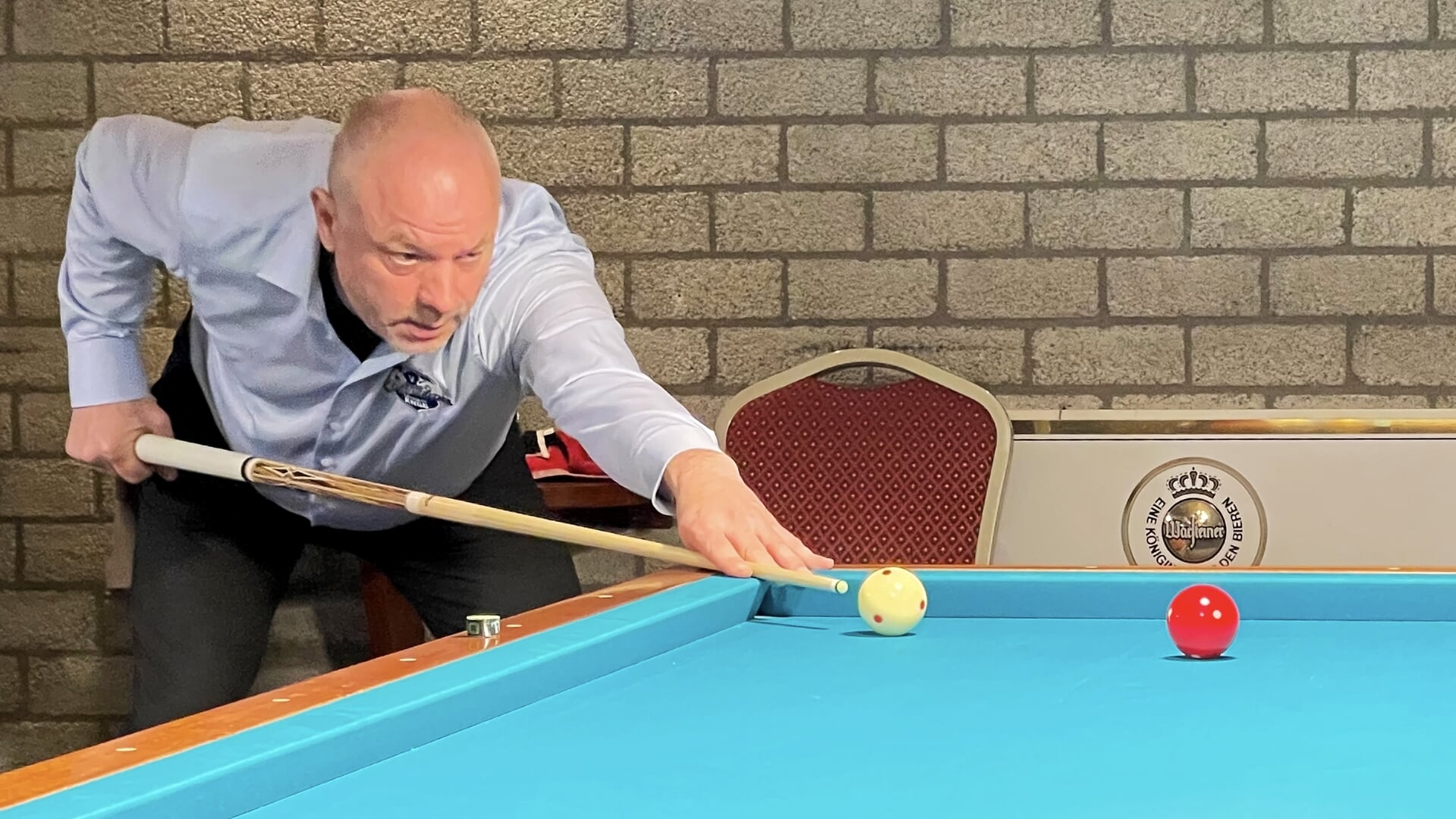 Alex Völker districtskampioen driebanden 1e klasse