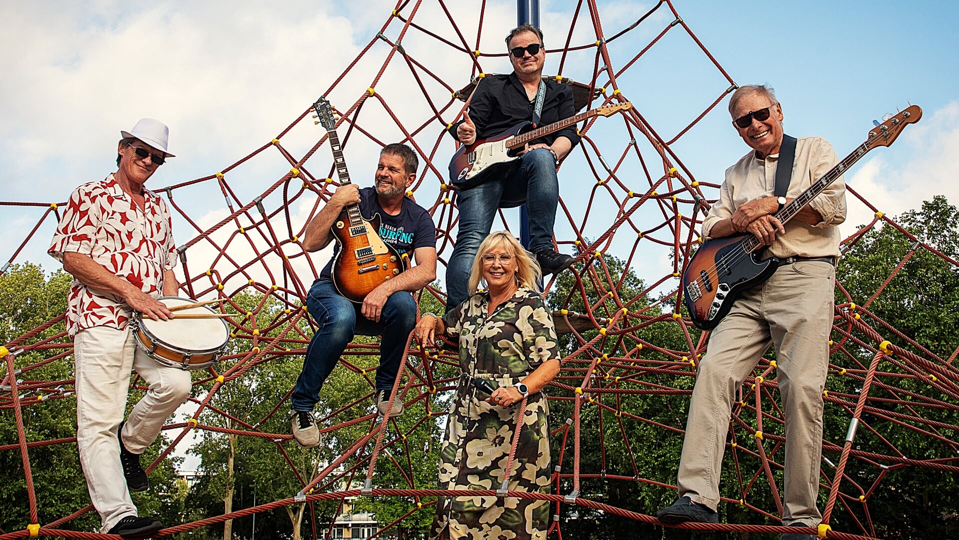 Sixtiesfeest in Dorpshuis Huisduinen