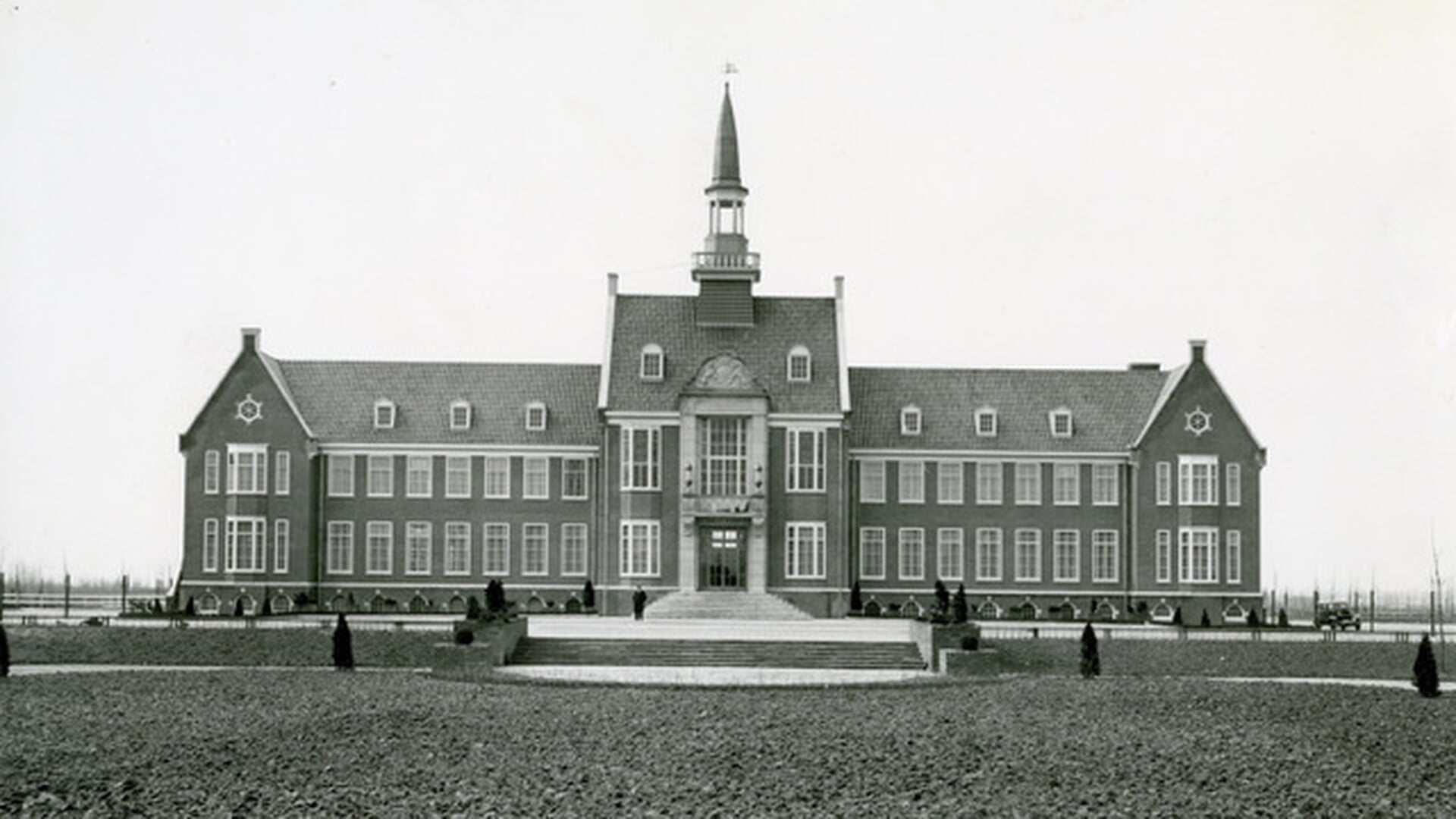 Wat heeft Friesland met het Oude Raadhuis te maken?