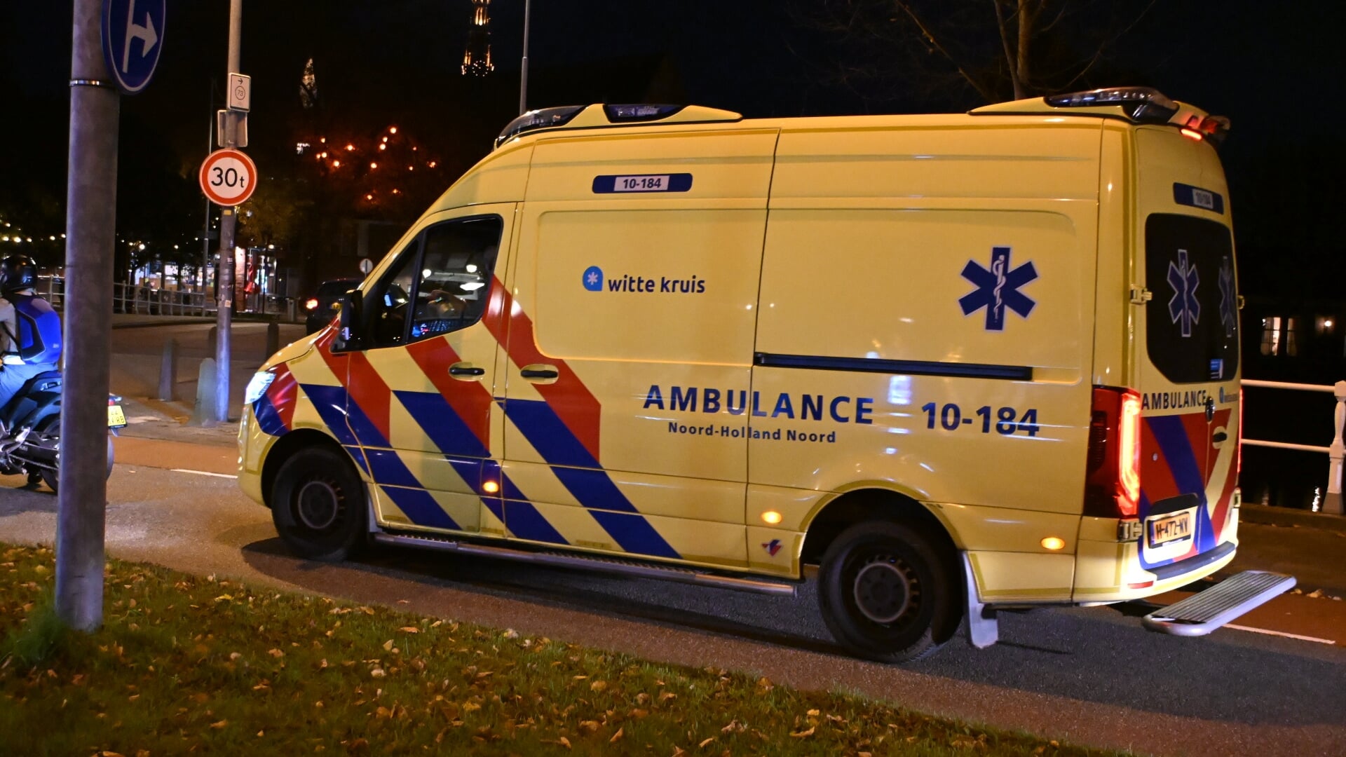 Fietser gewond na aanrijding met auto aan Geestersingel in Alkmaar