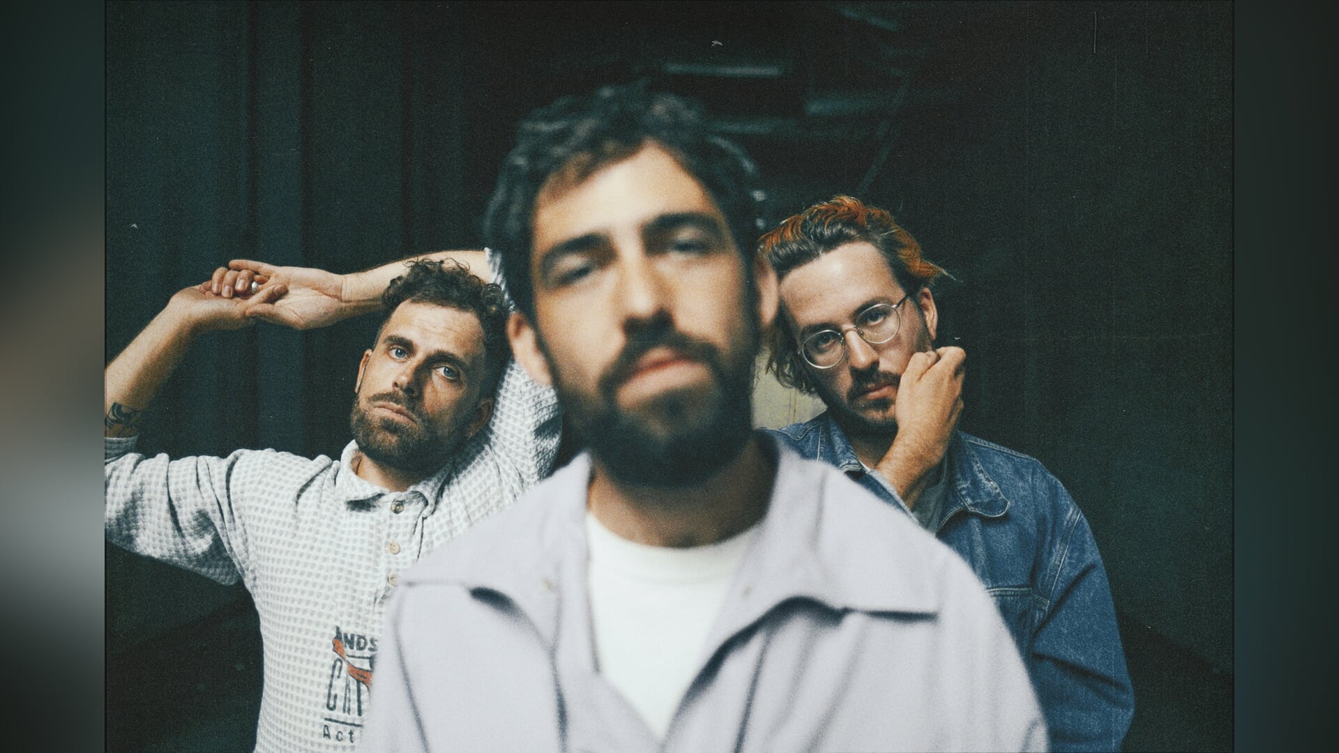 Franse postpunkband Mad Foxes brengt explosieve energie naar De Kroepoekfabriek