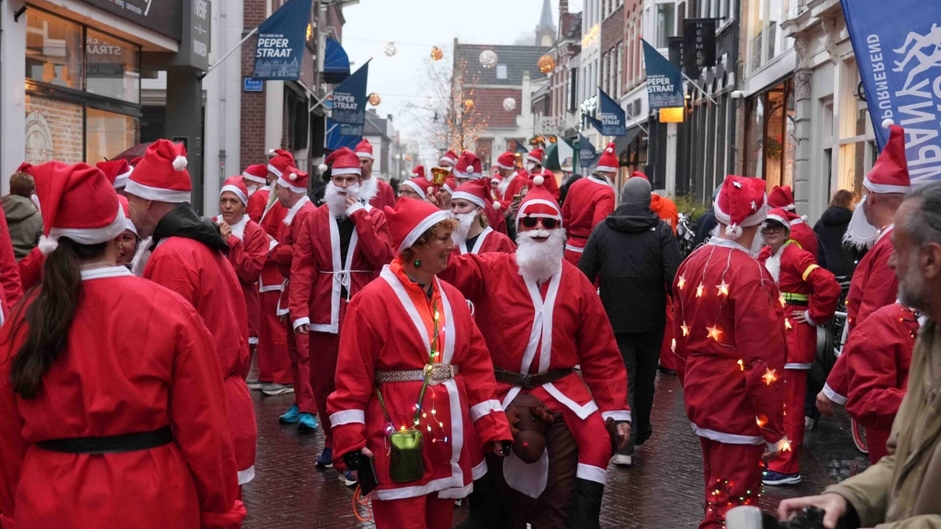 Santa Run en Walk in Purmerend voor kerstpakketten