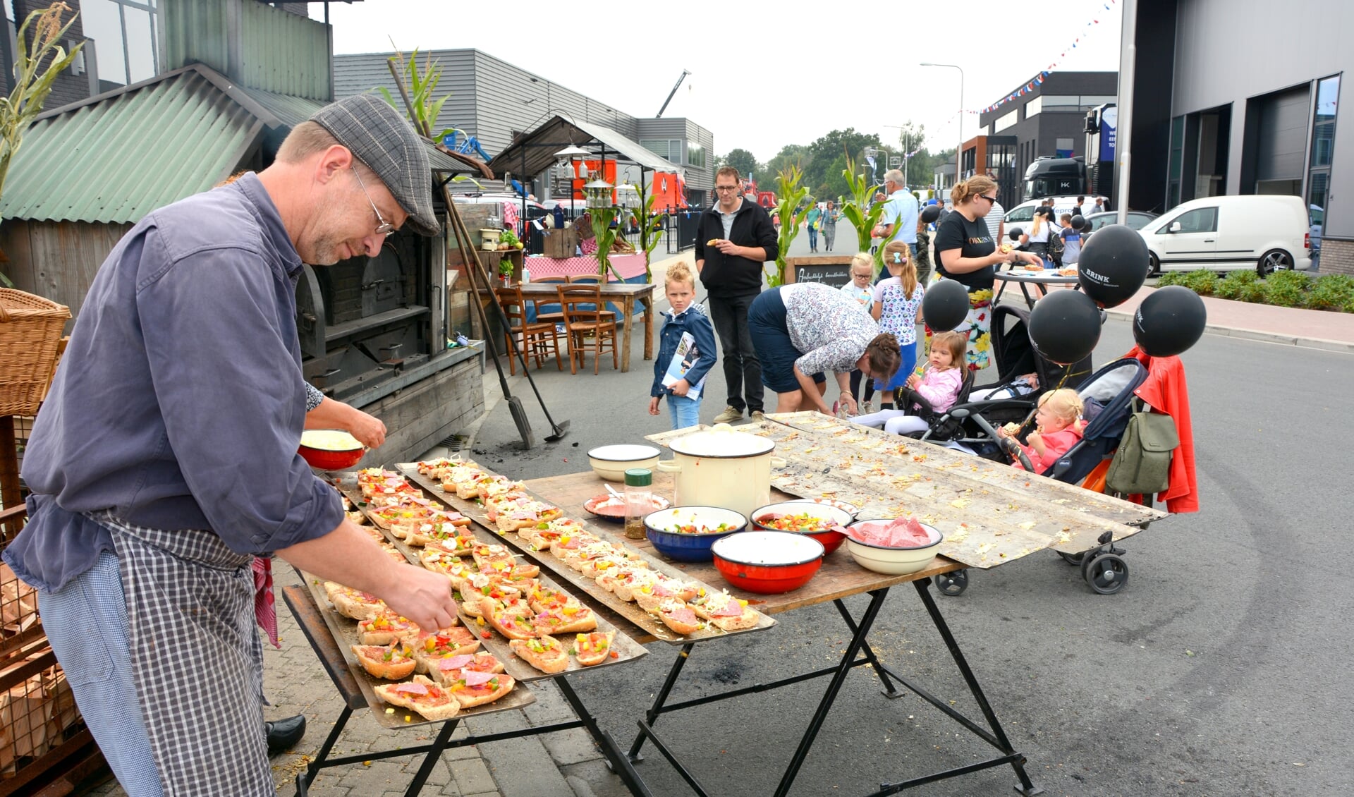 Drukbezochte open dag bedrijventerrein in Wekerom