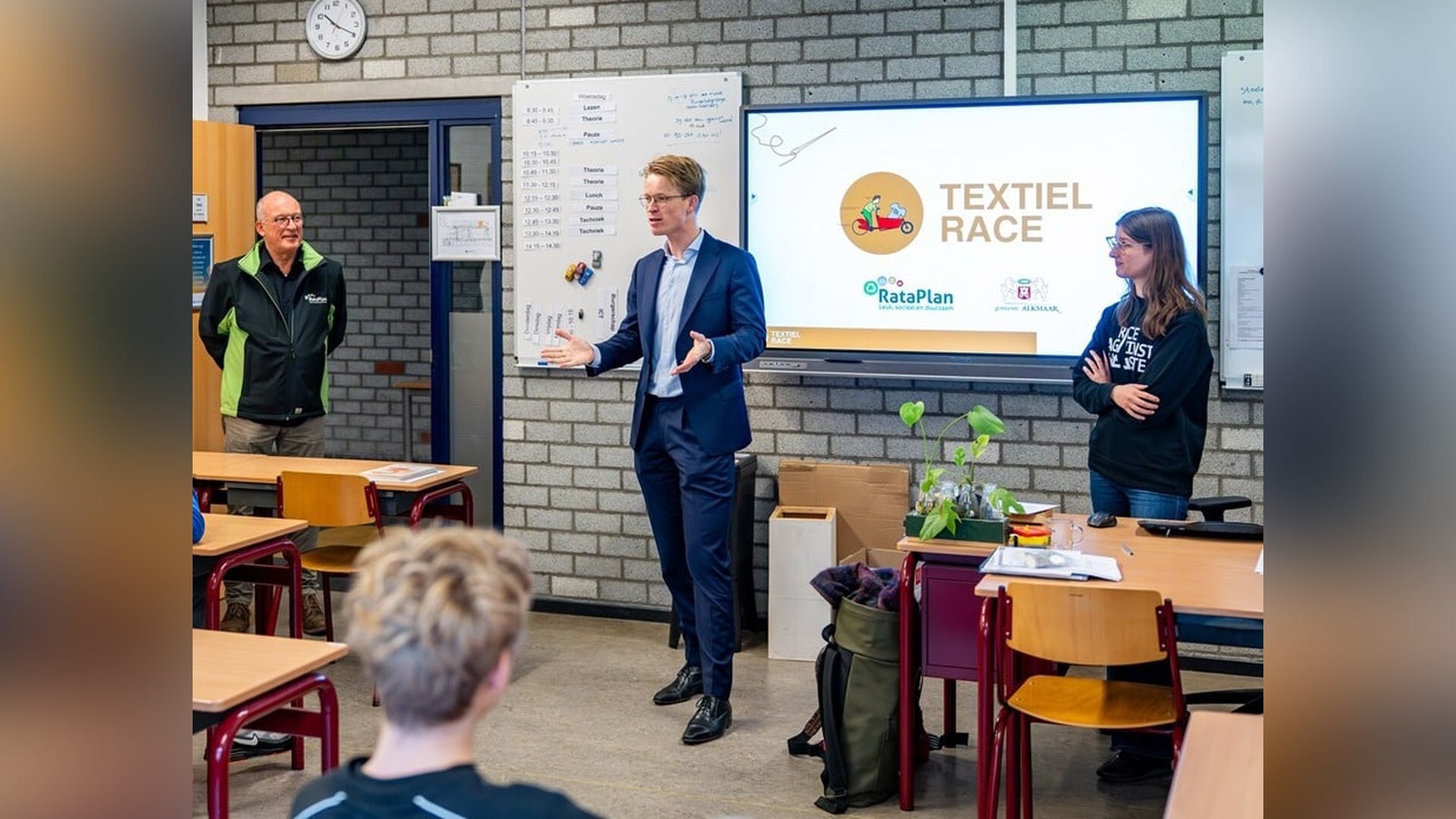 Textiel Race van start op middelbare scholen in Alkmaar
