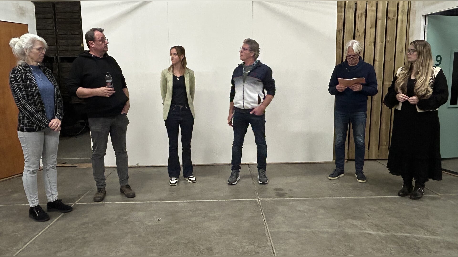 Toneelvereniging Sint Genesius: Dan bel ik de rijdende rechter wel