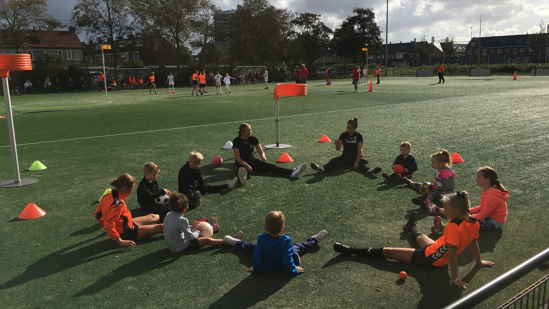 Korfbal voor de jongste jeugd bij Korfbalvereniging HBC