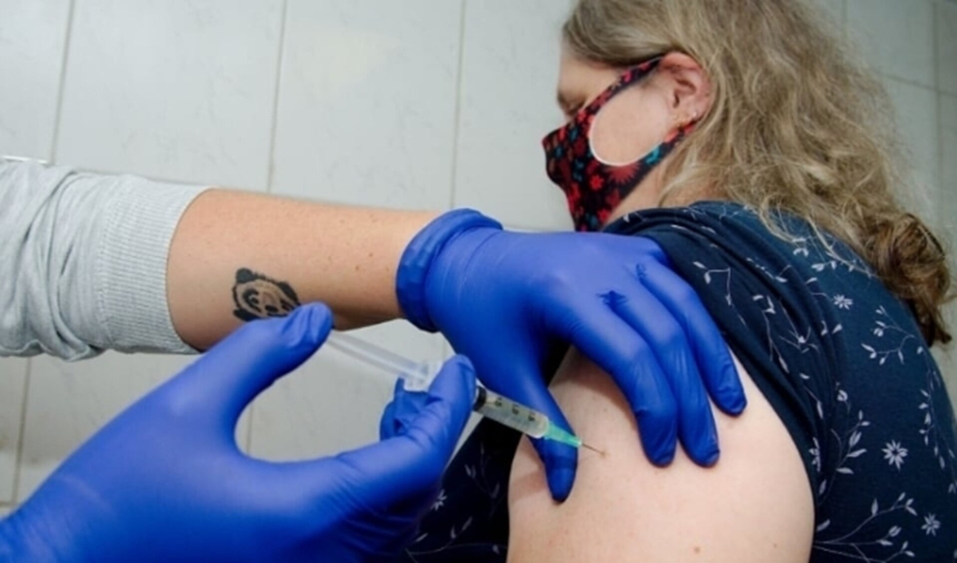 Code Rood: teststraten en vaccinatielocaties zondag dicht - De Brug ...